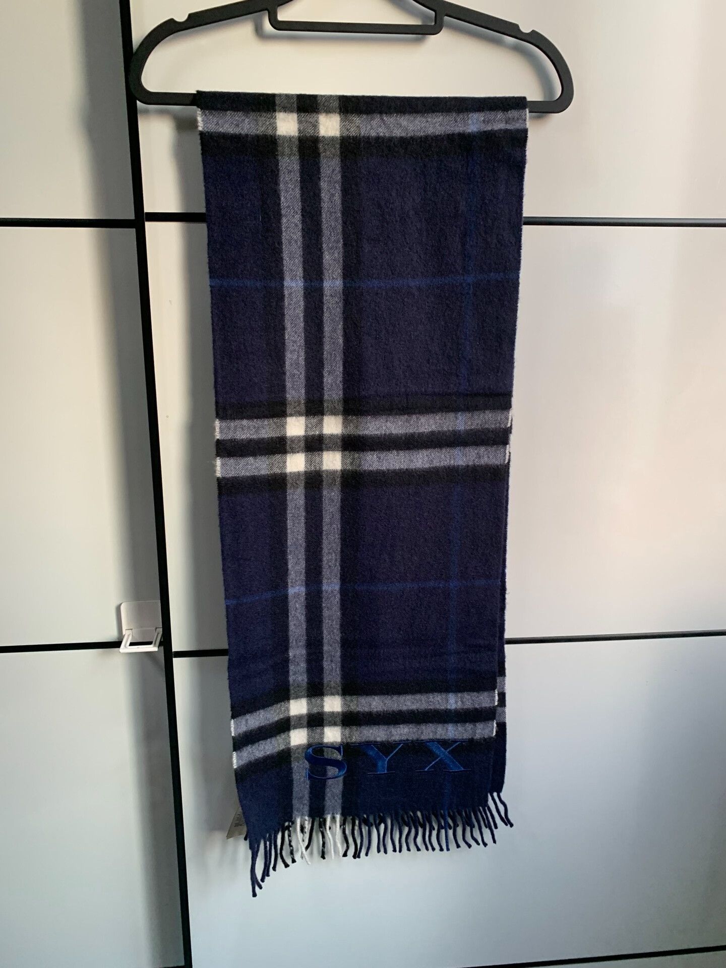 Burberry Burberry Classic Check Cashmere Scarf Size ONE SIZE - 7 Thumbnail