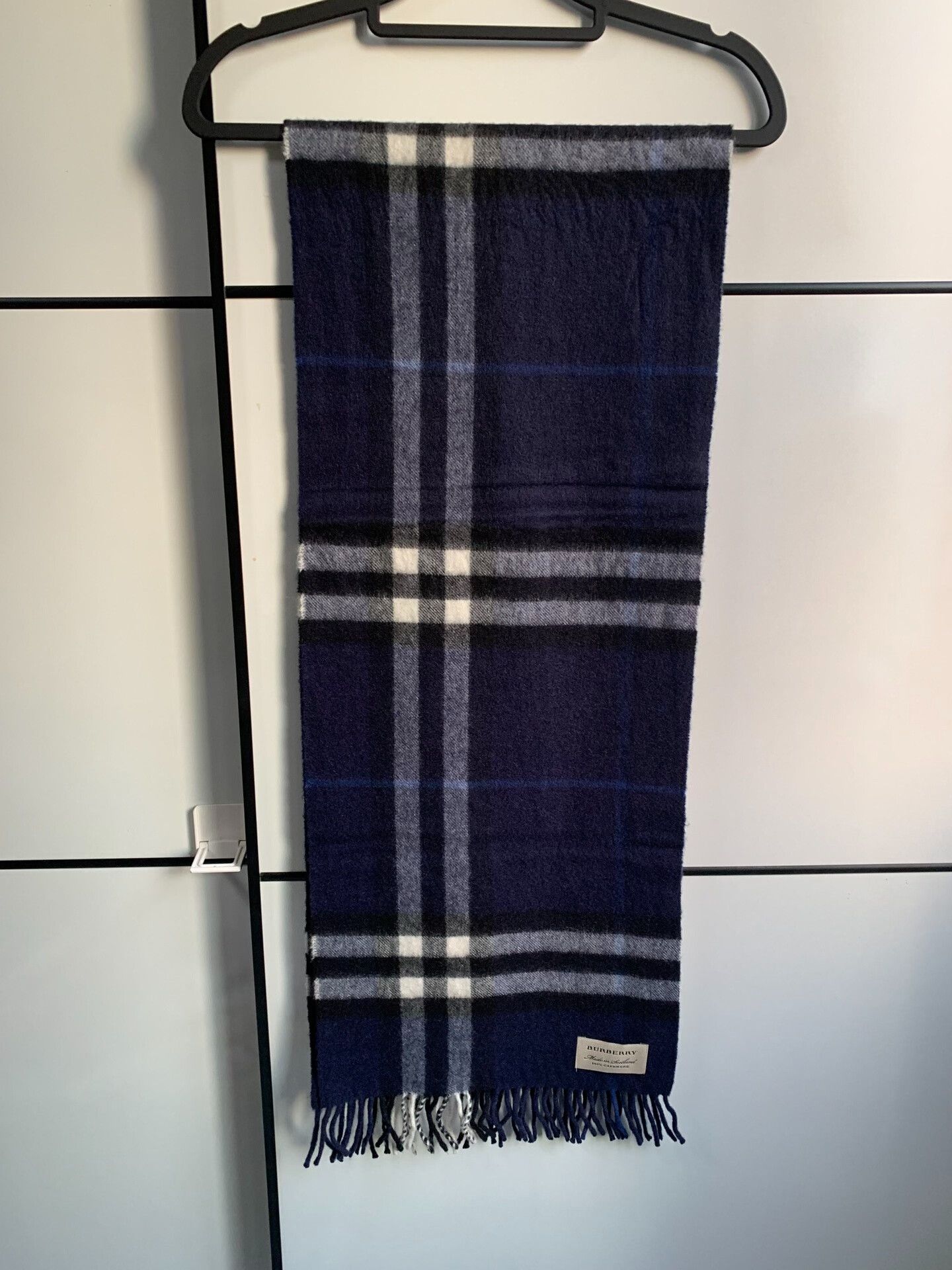Burberry Burberry Classic Check Cashmere Scarf Size ONE SIZE - 2 Thumbnail