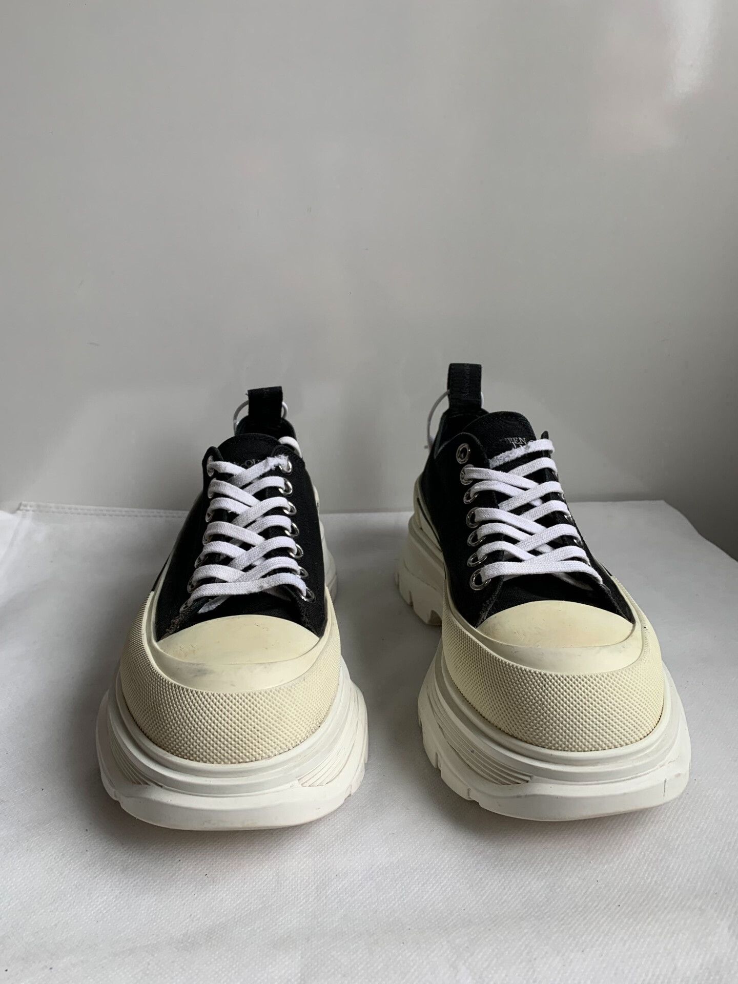 Alexander McQueen Alexander McQueen Tread Slick Martin Boots Size US 7.5 / EU 40-41 - 2 Thumbnail