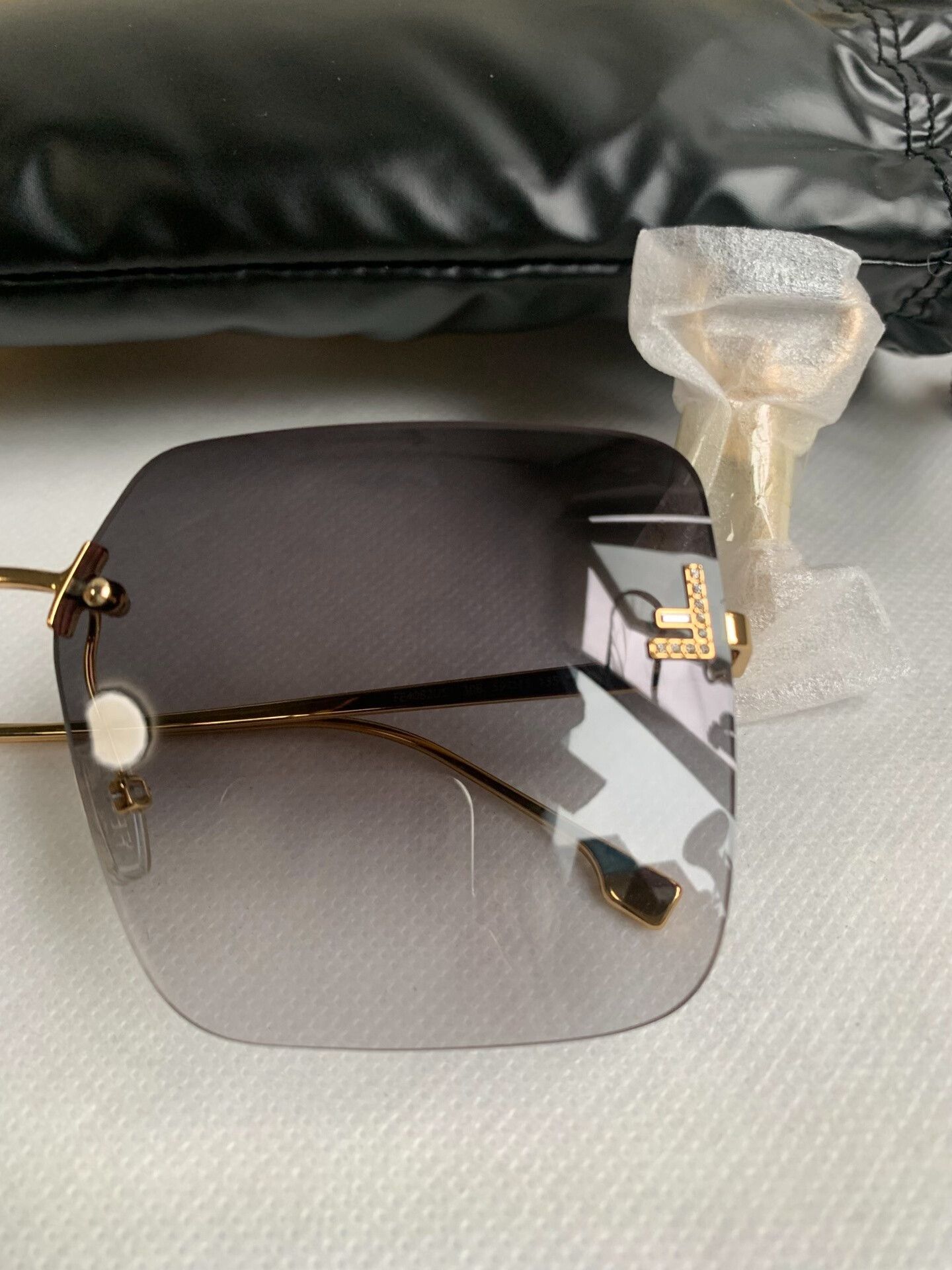 Fendi FENDI Gold Frame Sunglasses Size ONE SIZE - 4 Thumbnail