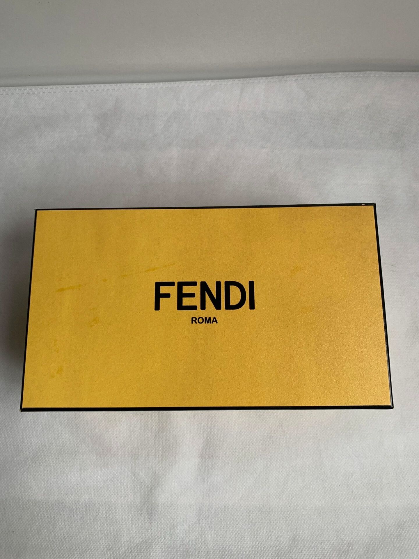 Fendi FENDI Gold Frame Sunglasses Size ONE SIZE - 2 Thumbnail