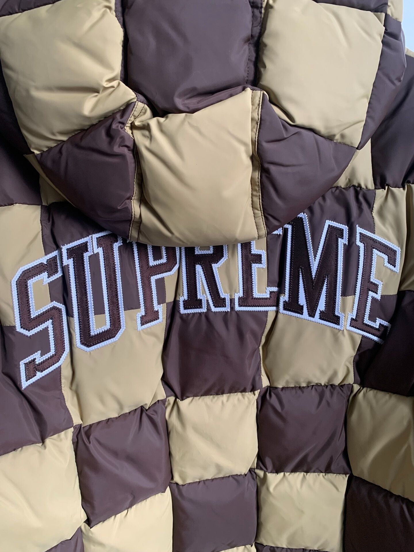 Supreme Supreme 19FW Checkerboard Puffy Jacket Size US L / EU 52-54 / 3 - 5 Thumbnail