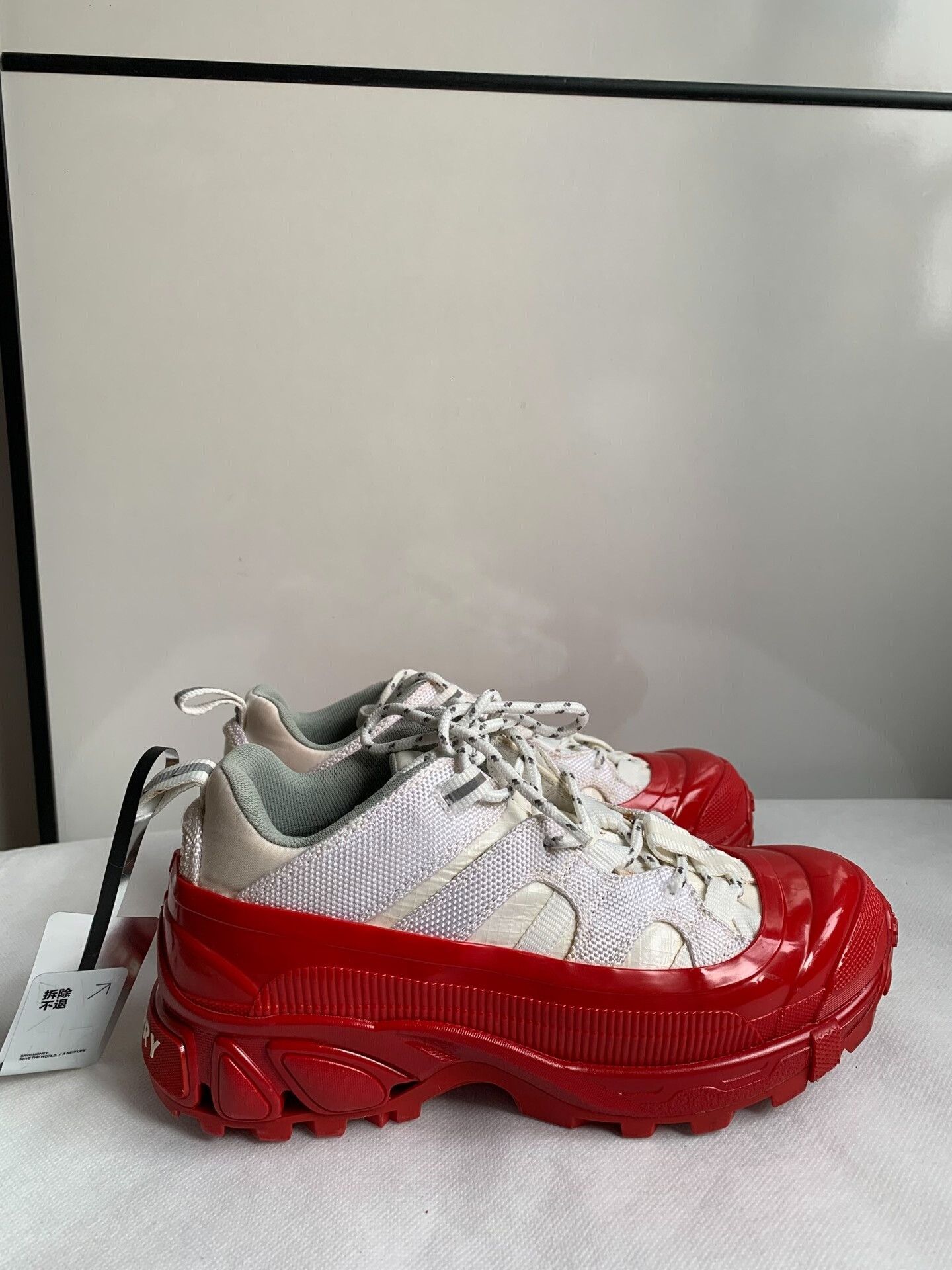 Burberry Burberry Arthur Red Dad Shoes Size US 5 / IT 35 - 3 Thumbnail