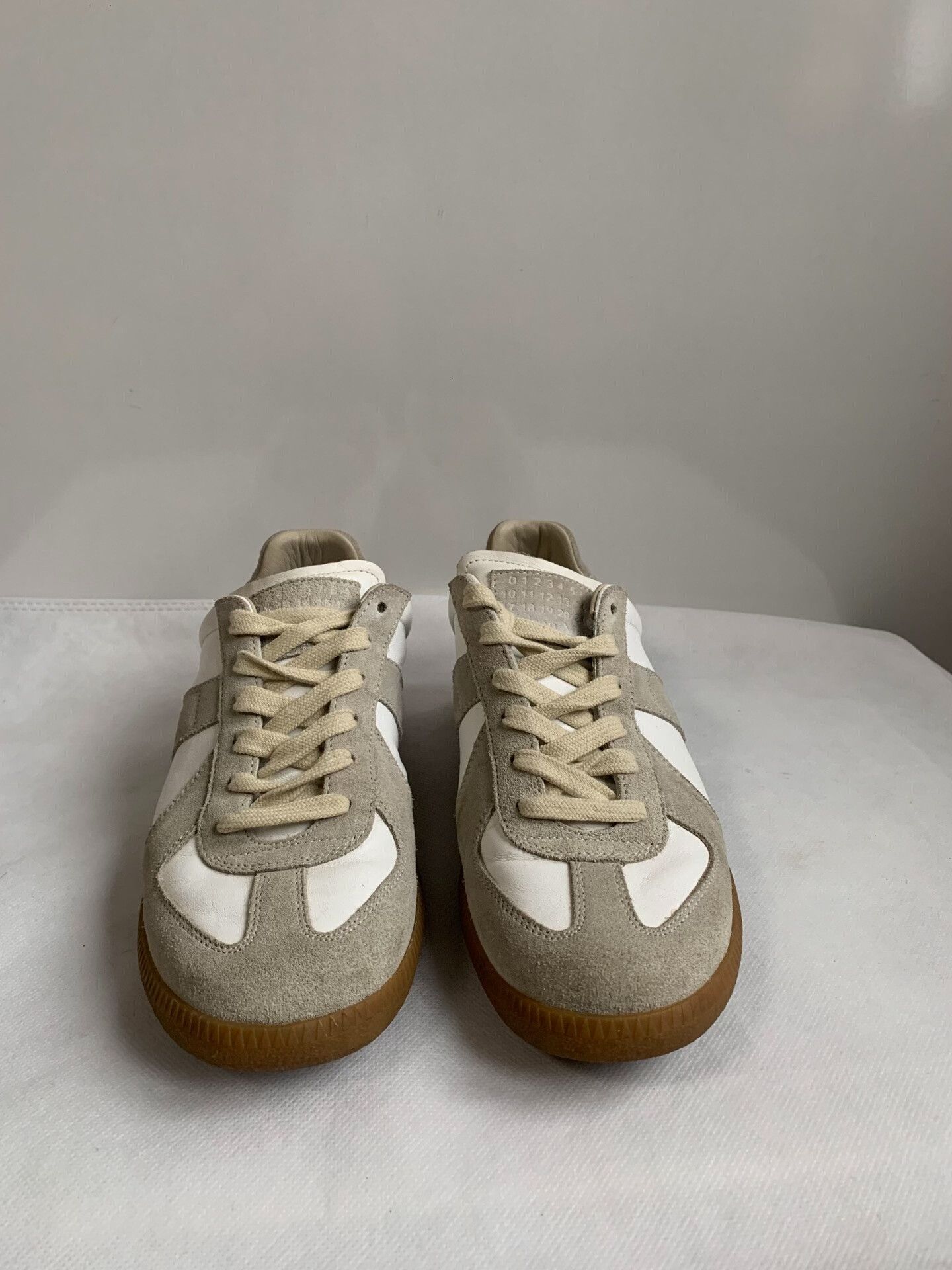 Maison Margiela Maison Margiela Replica Sneakers Size US 5.5 / IT 35.5 - 2 Thumbnail