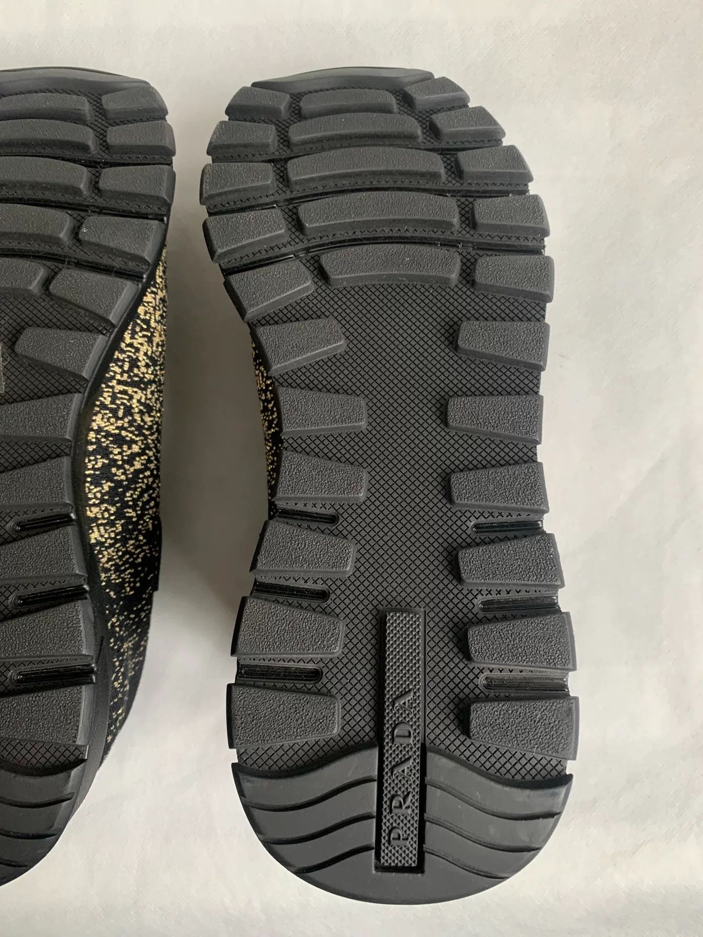 Prada Prada Black Gold Woven Low-Top Sneakers Size US 9.5 / EU 42-43 - 9 Thumbnail