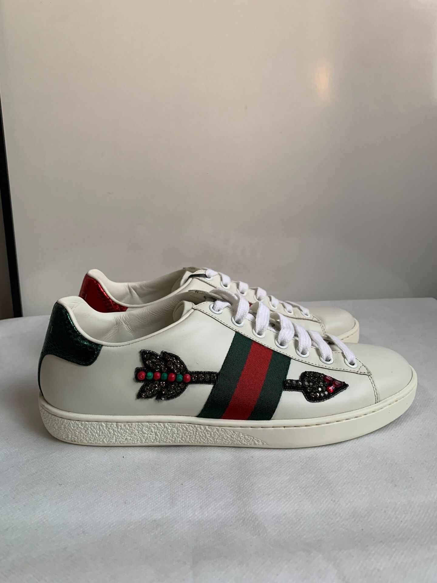 Gucci Gucci Arrow White Sneakers Size US 5.5 / IT 35.5 - 2 Thumbnail