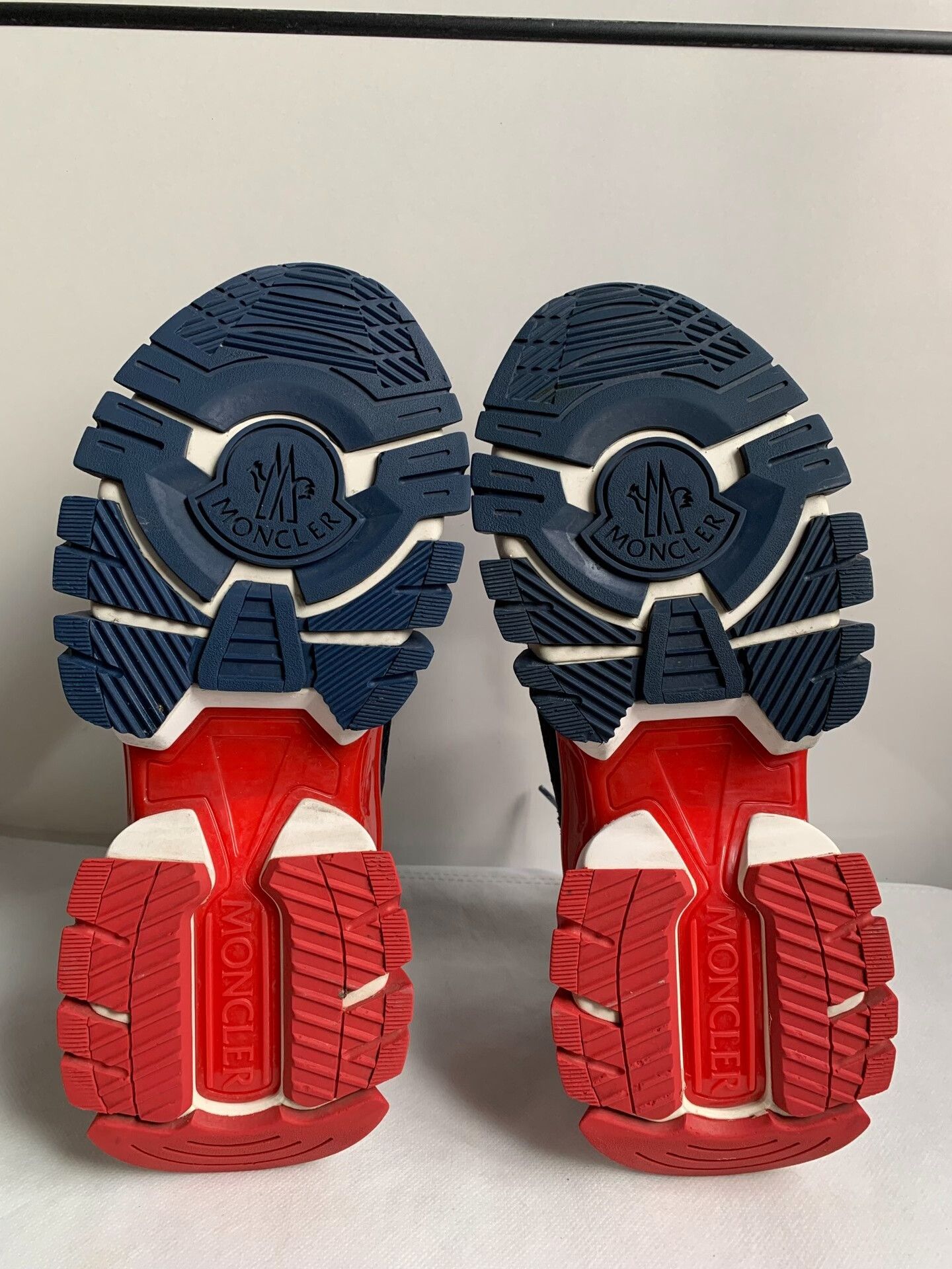 Moncler Moncler Sneakers Size 41 Size US 8 / EU 41 - 8 Thumbnail