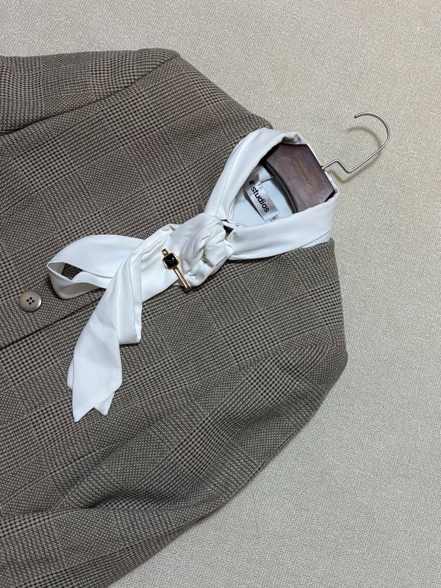 Burberry Burberry 90s Vintage Women's Suit Skirt Set Size M / US 6-8 / IT 42-44 - 4 Thumbnail