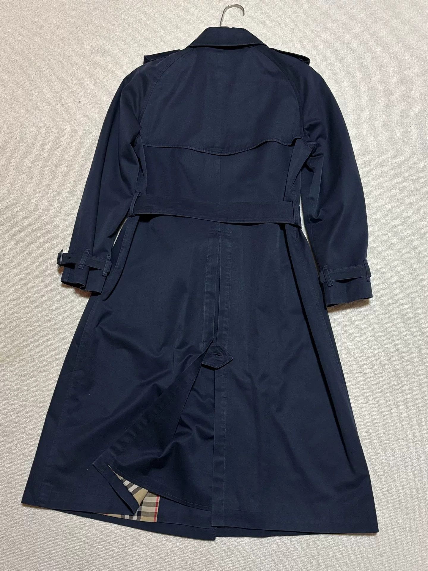 Burberry Burberry Women's Trench Coat Size M / US 6-8 / IT 42-44 - 4 Thumbnail