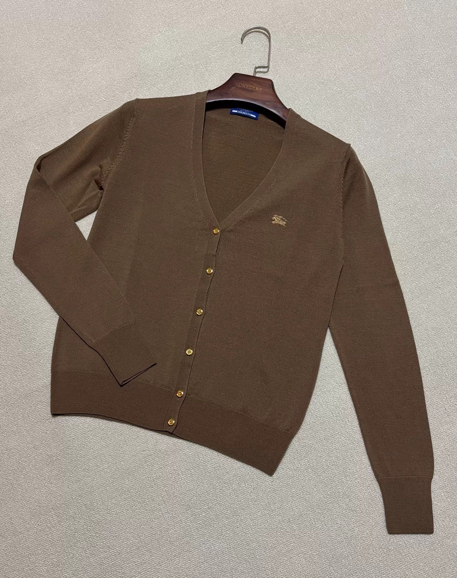 Burberry Burberry Women's Merino Wool Knit Sweater Size M / US 6-8 / IT 42-44 - 2 Thumbnail