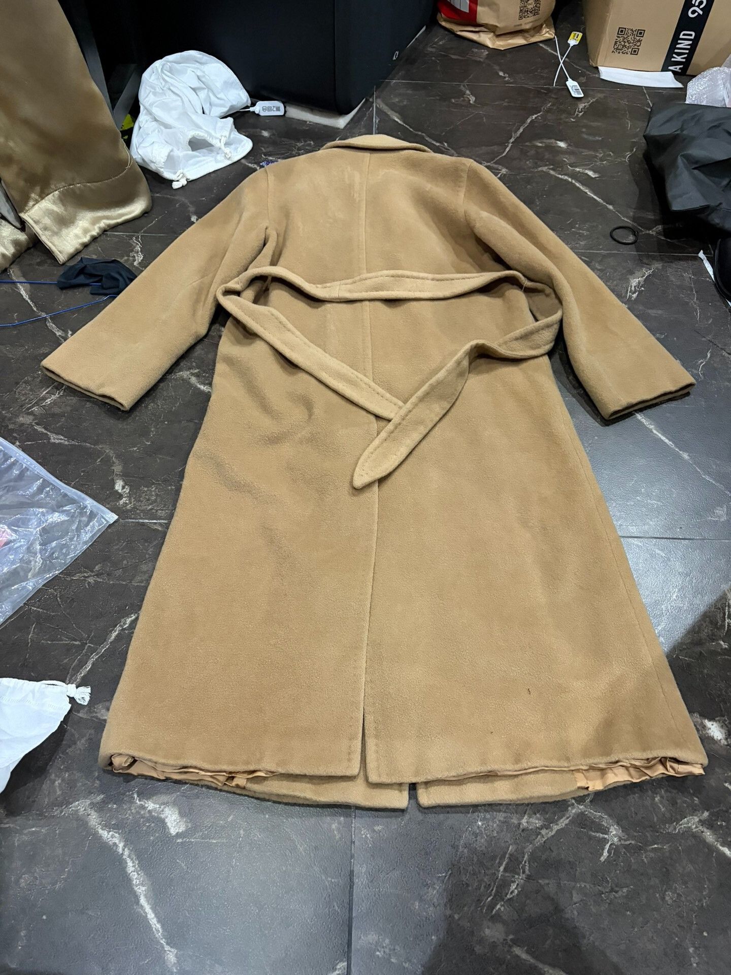 Max Mara Maxmara Camel Wool Double-Breasted Coat Size XS / US 0-2 / IT 36-38 - 5 Thumbnail