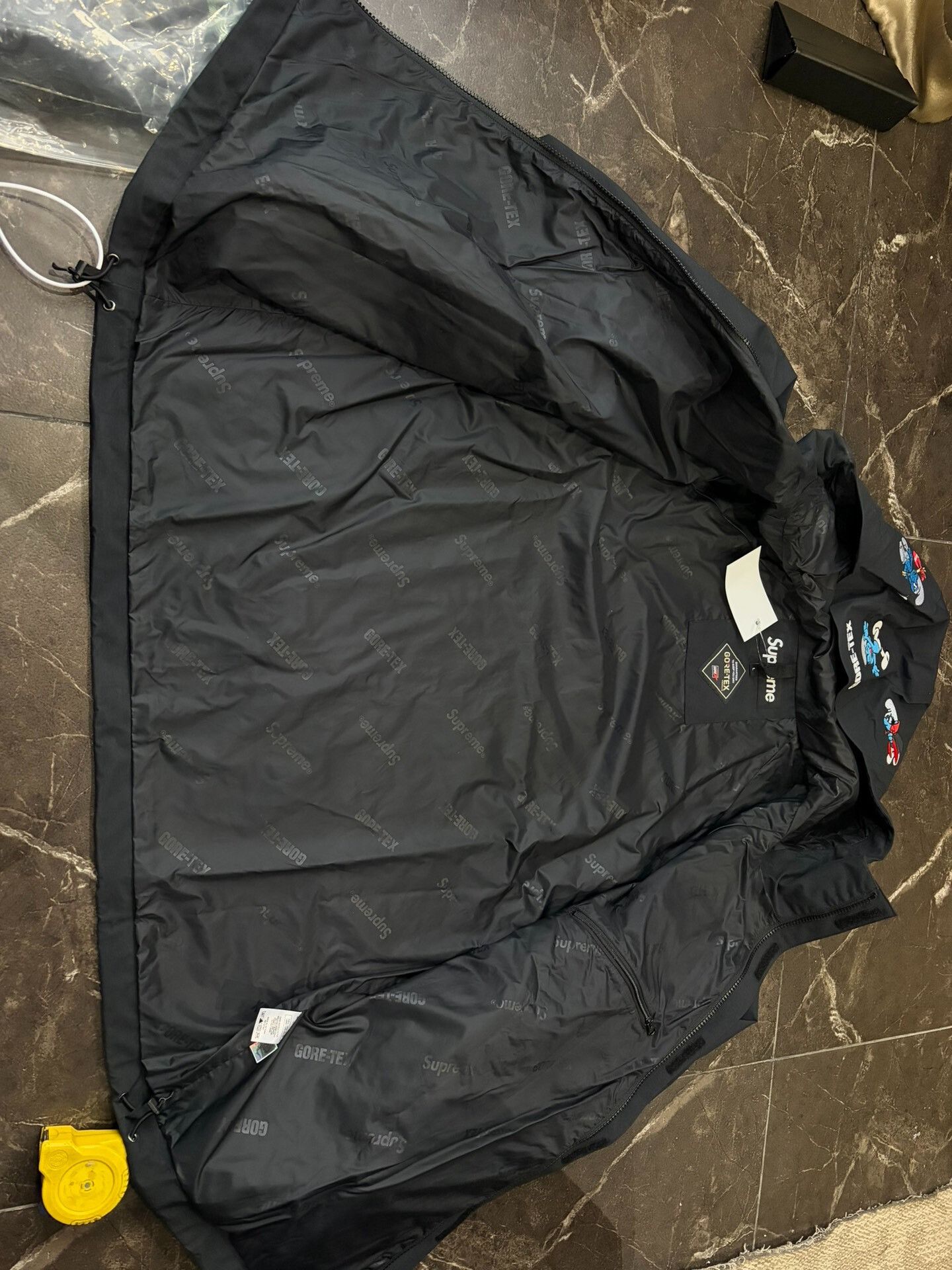Supreme Supreme Smurfs GORE-TEX Jacket Size US L / EU 52-54 / 3 - 5 Thumbnail