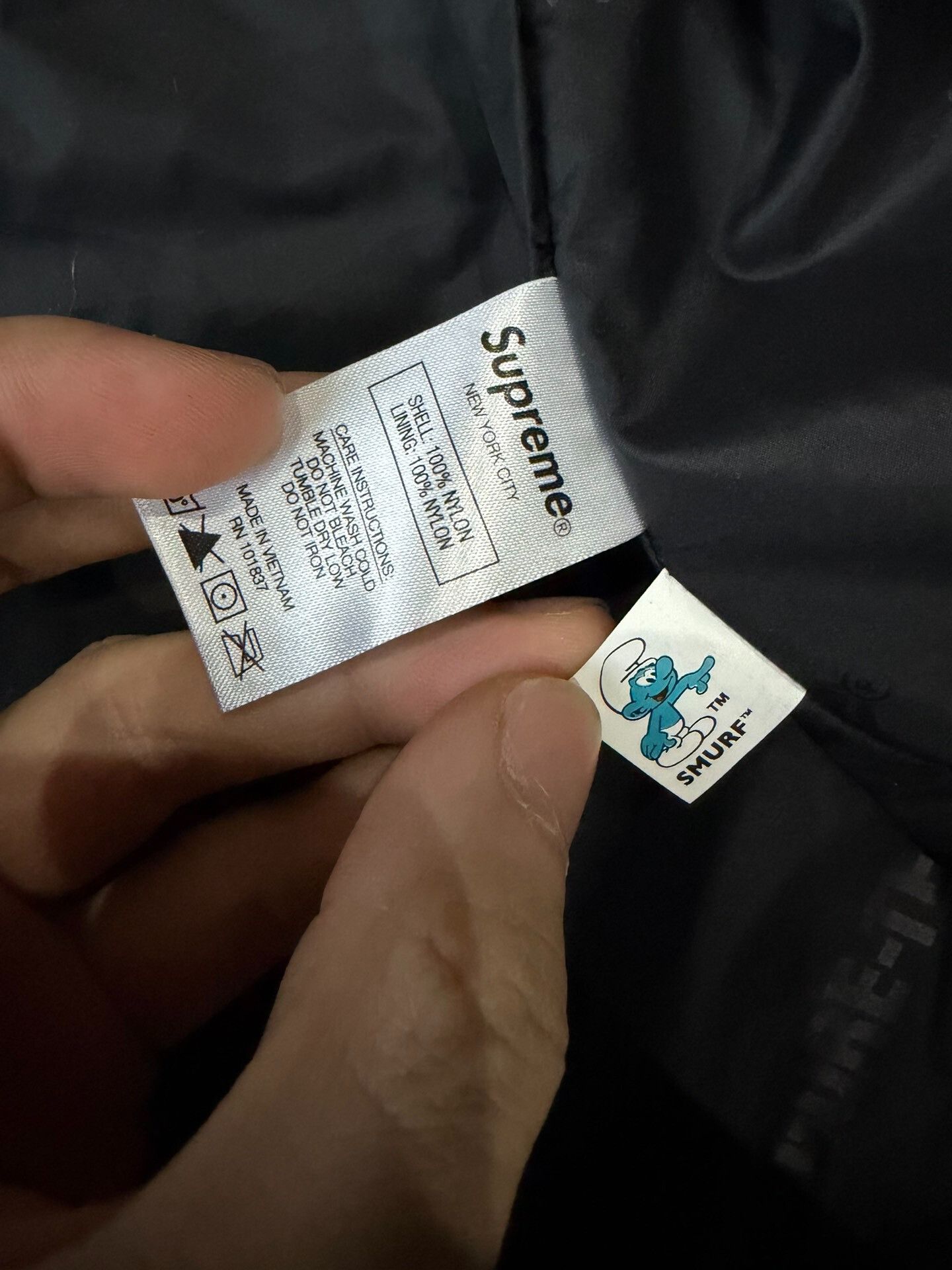Supreme Supreme Smurfs GORE-TEX Jacket Size US L / EU 52-54 / 3 - 3 Thumbnail