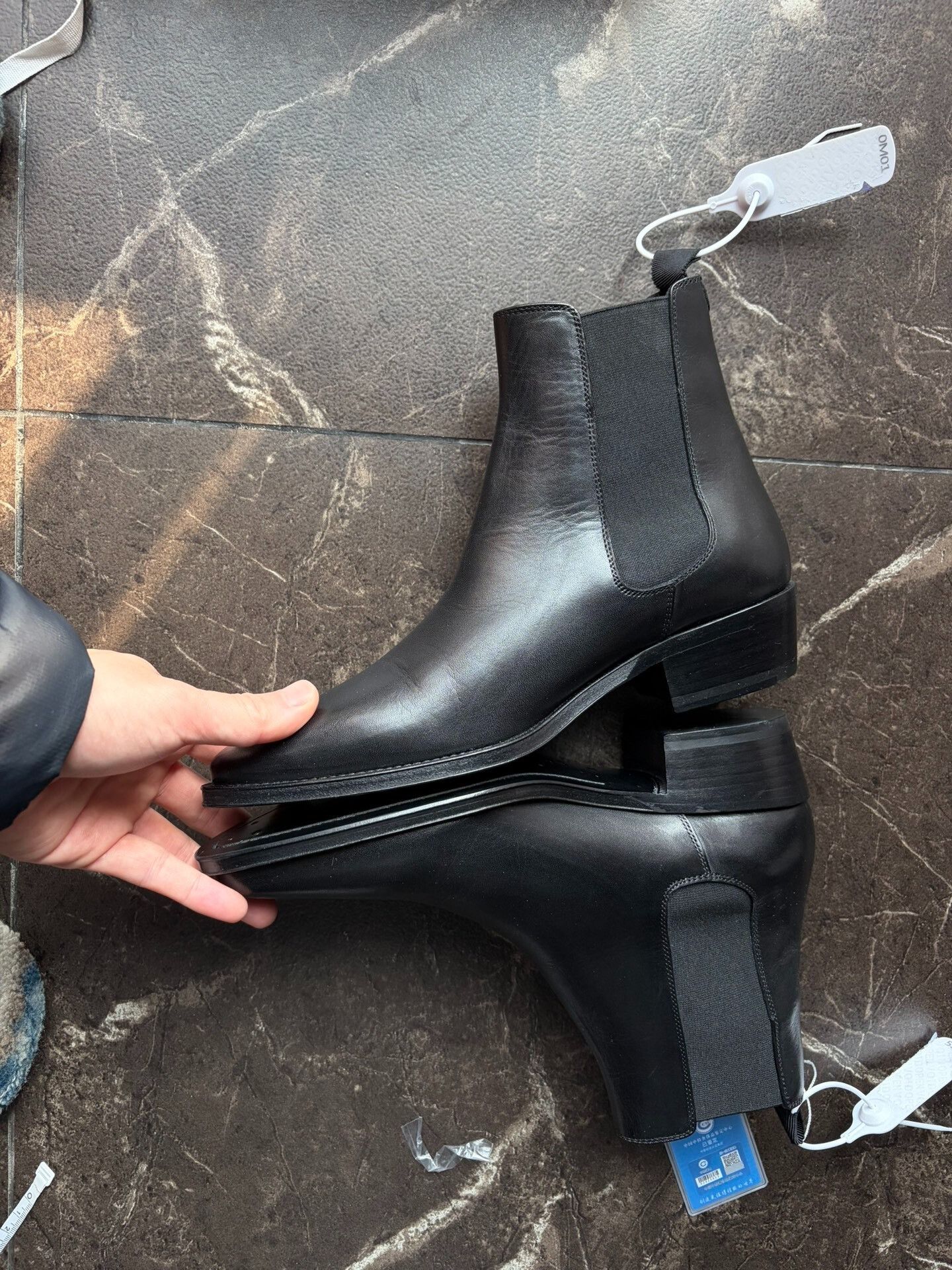 Celine Celine Patent Leather Chelsea Boots Size US 7 / IT 37 - 3 Thumbnail