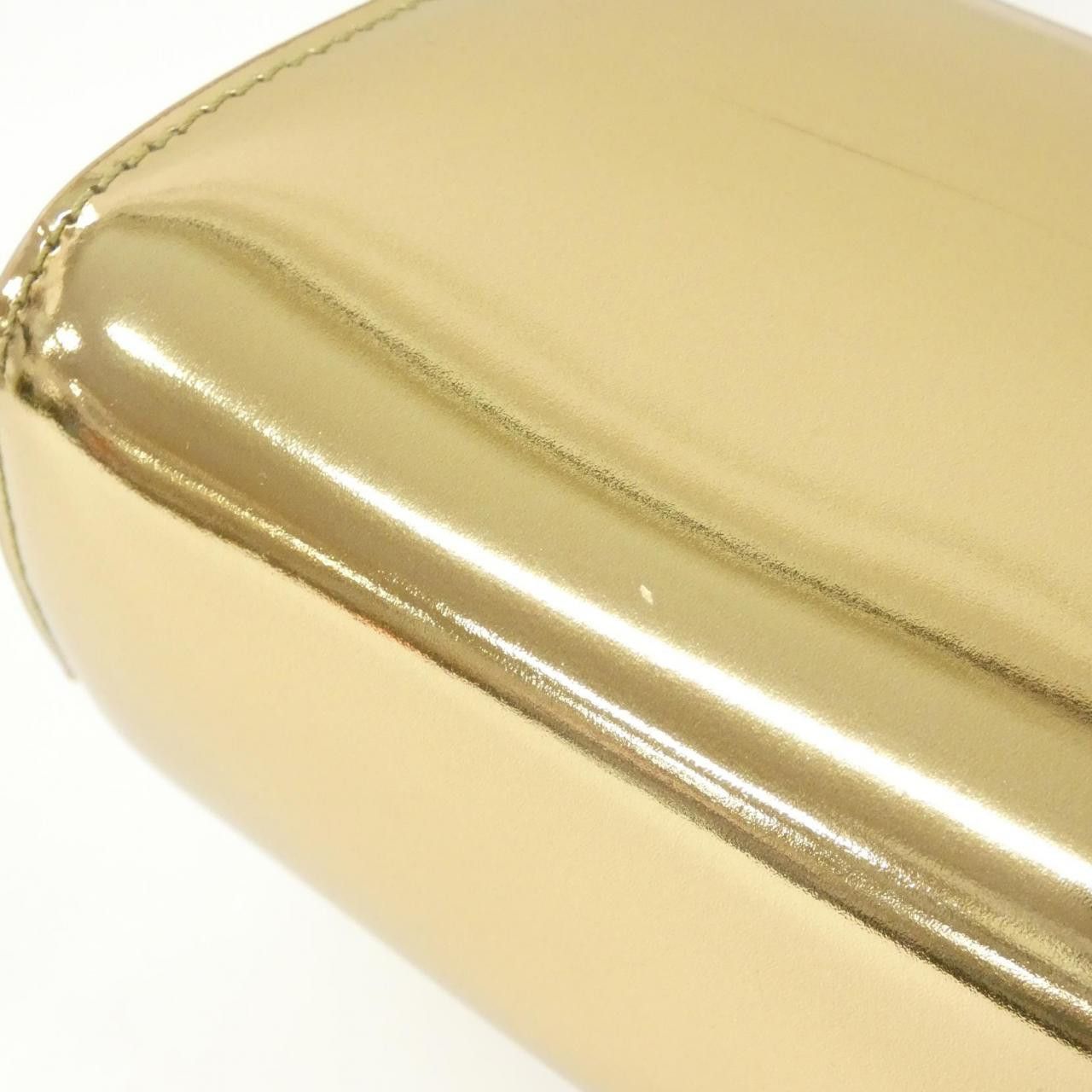 Salvatore Ferragamo Salvatore Ferragamo Salvatore Ferragamo Metallic Leather Shoulder Bag Leather Shoulder Bag 22 0617 DUTY FREE for USA Size ONE SIZE - 3 Thumbnail