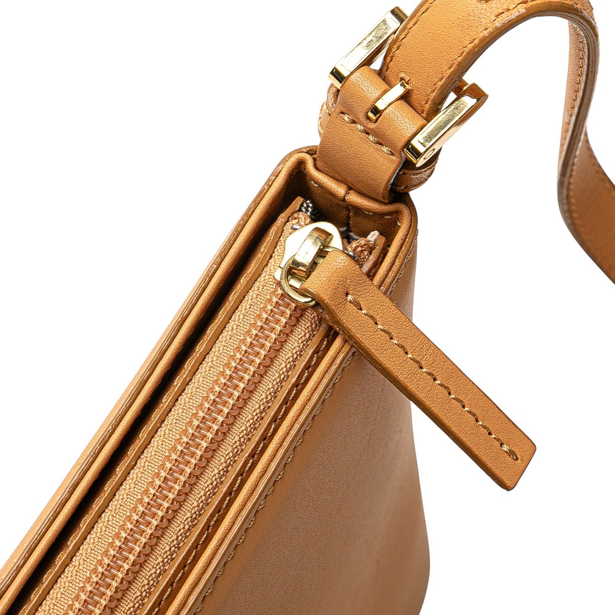 Burberry Leather Shoulder Bag Size ONE SIZE - 8 Thumbnail