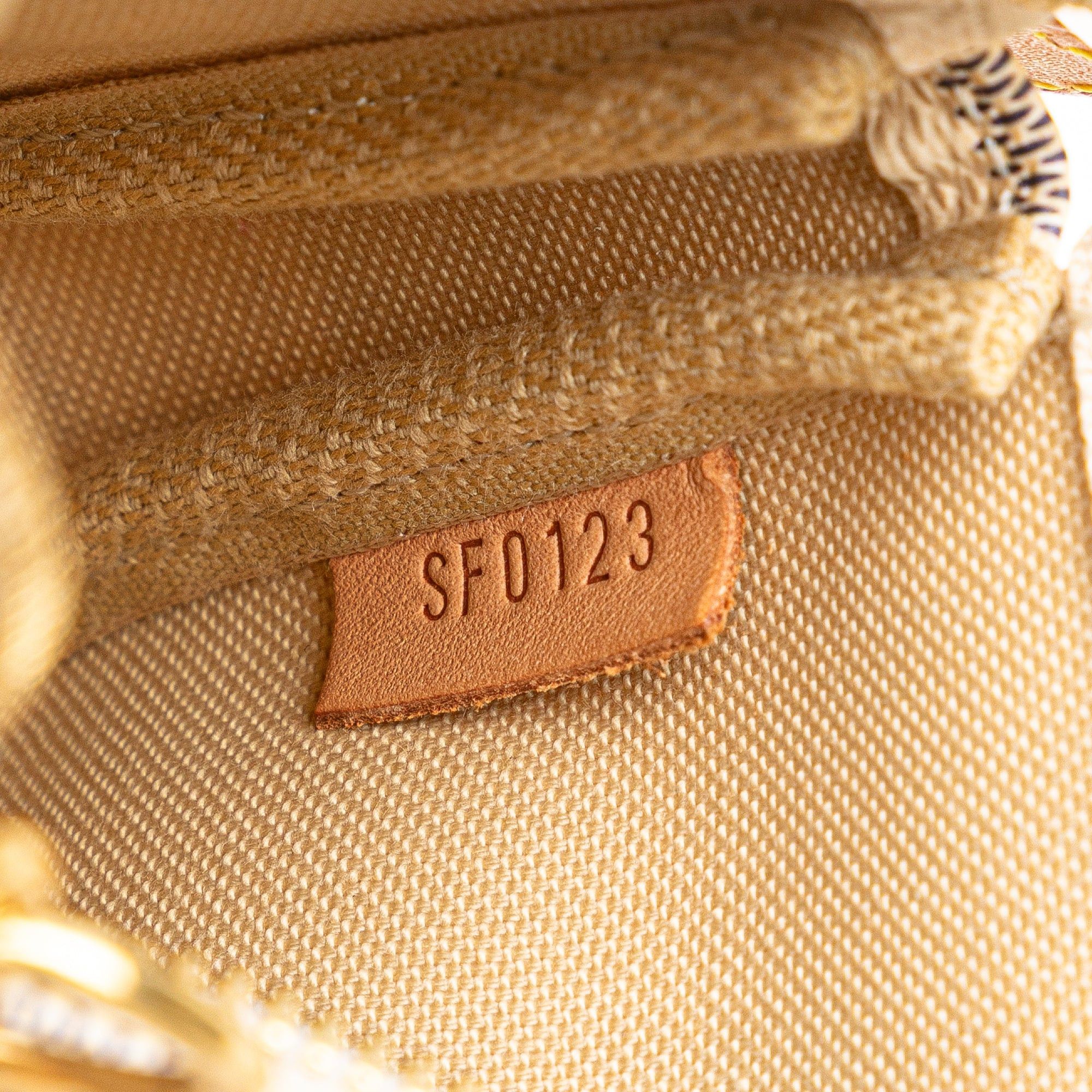 Louis Vuitton Damier Azur Mini Pochette Accessoires Size ONE SIZE - 6 Thumbnail
