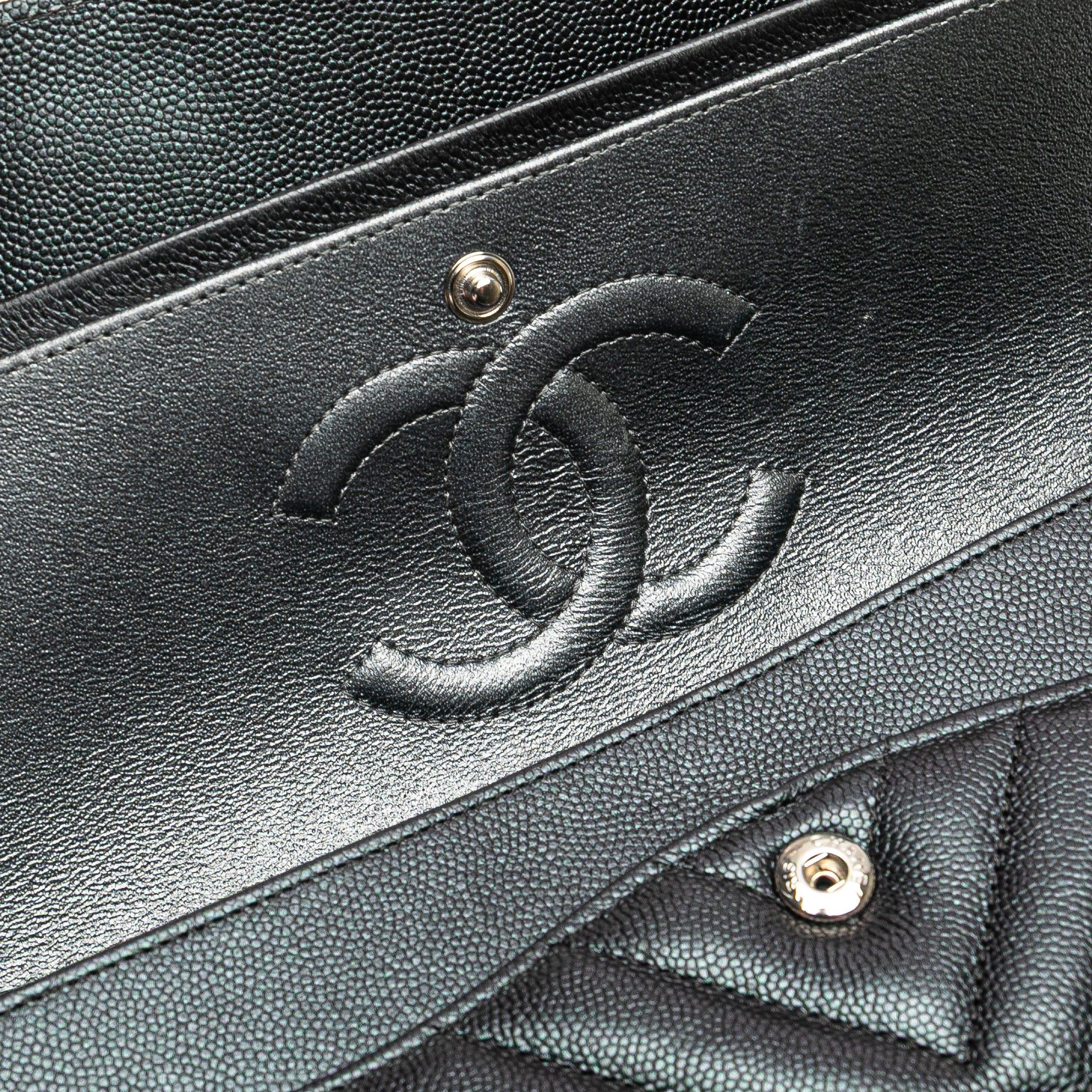 Chanel Medium Classic Chevron Caviar Double Flap Size ONE SIZE - 8 Thumbnail