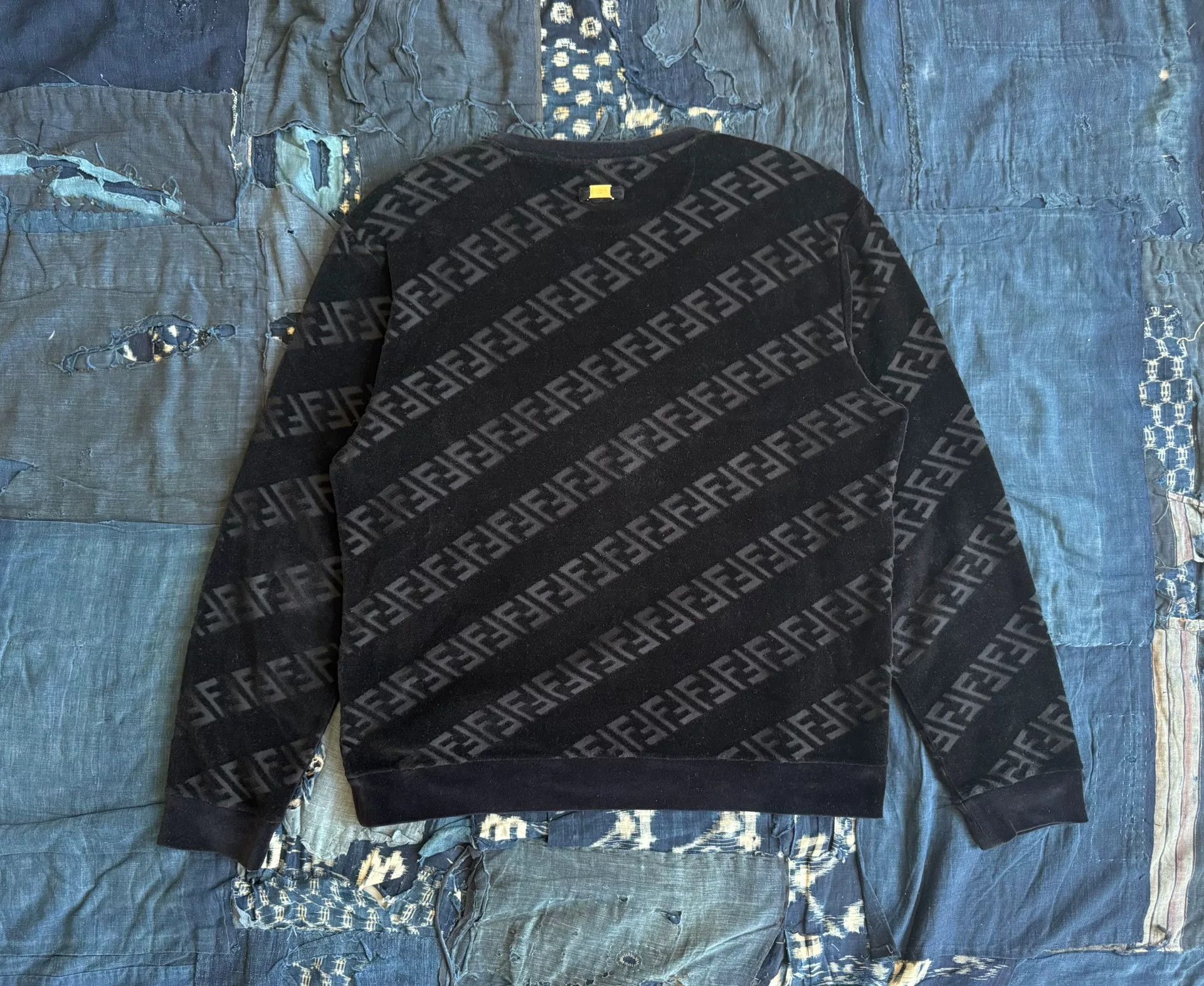 Fendi Fendi Black Velvet FF Print Pullover Hoodie Size US XL / EU 56 / 4 - 2 Thumbnail