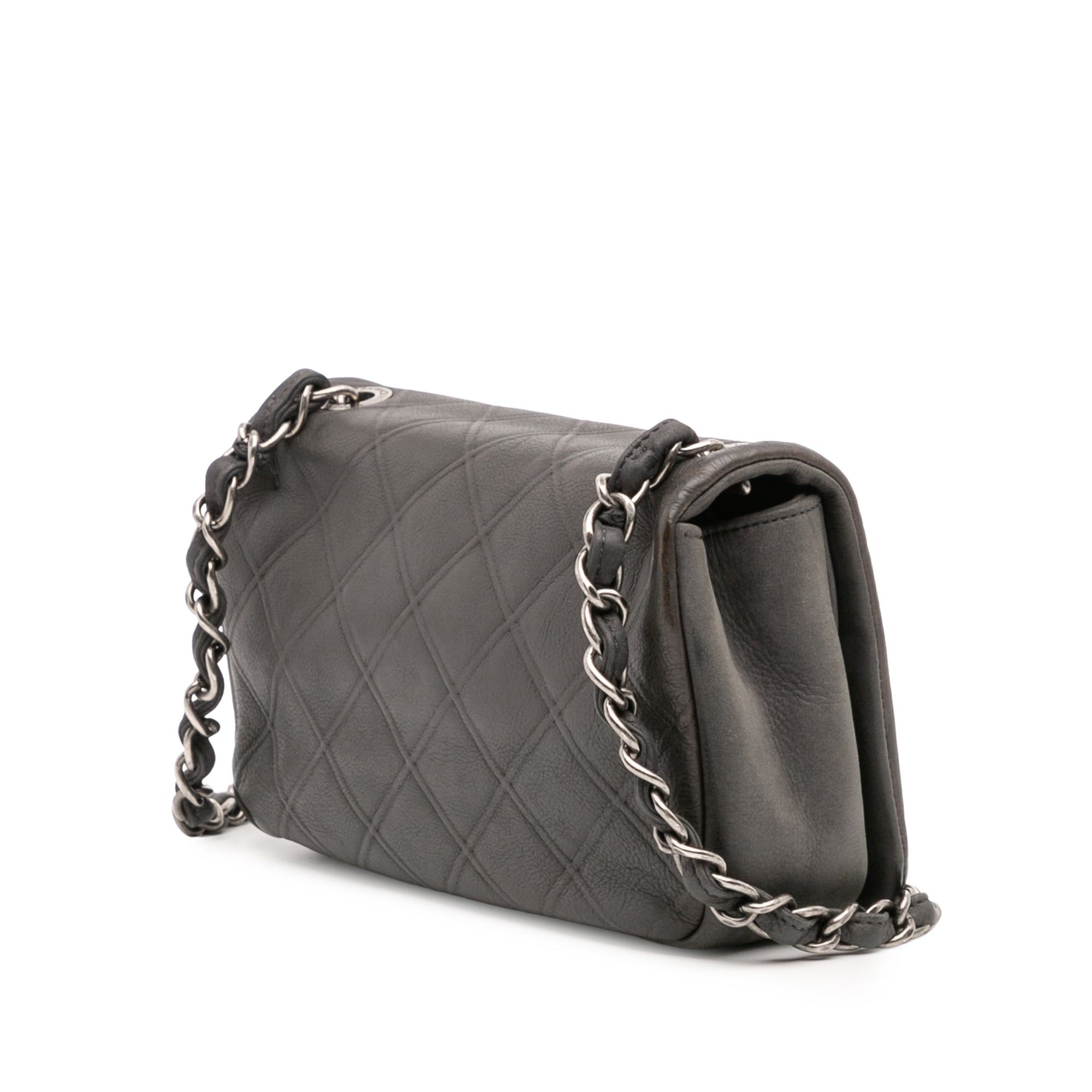 Chanel Small Diamond Embossed Calfskin New Chic Flap Size ONE SIZE - 2 Thumbnail