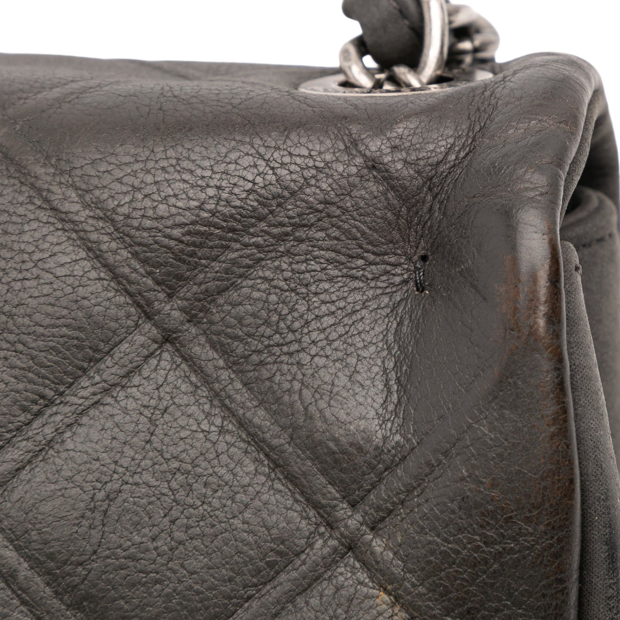 Chanel Small Diamond Embossed Calfskin New Chic Flap Size ONE SIZE - 11 Thumbnail