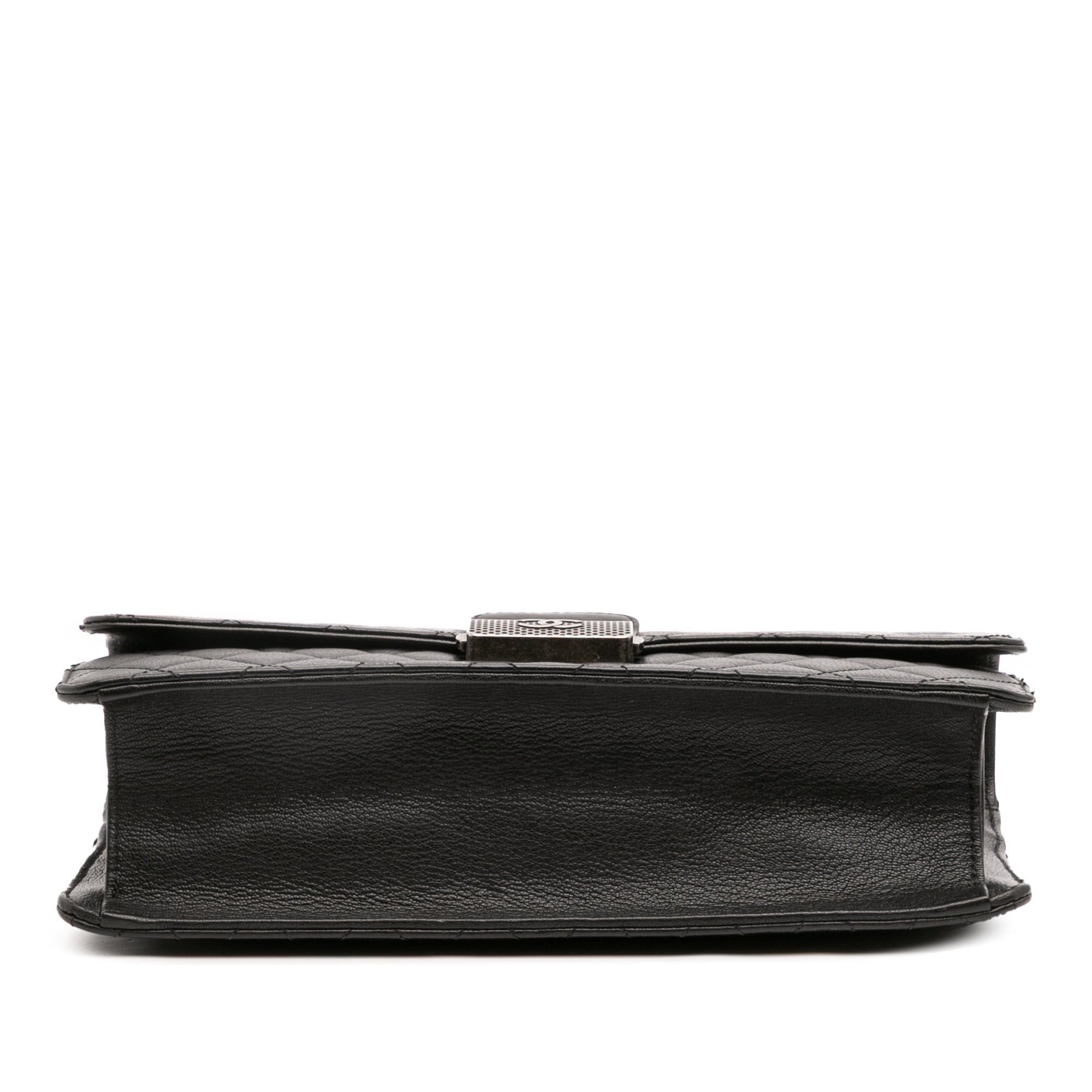 Chanel Medium Quilted Goatskin CC University Flap Size ONE SIZE - 3 Thumbnail