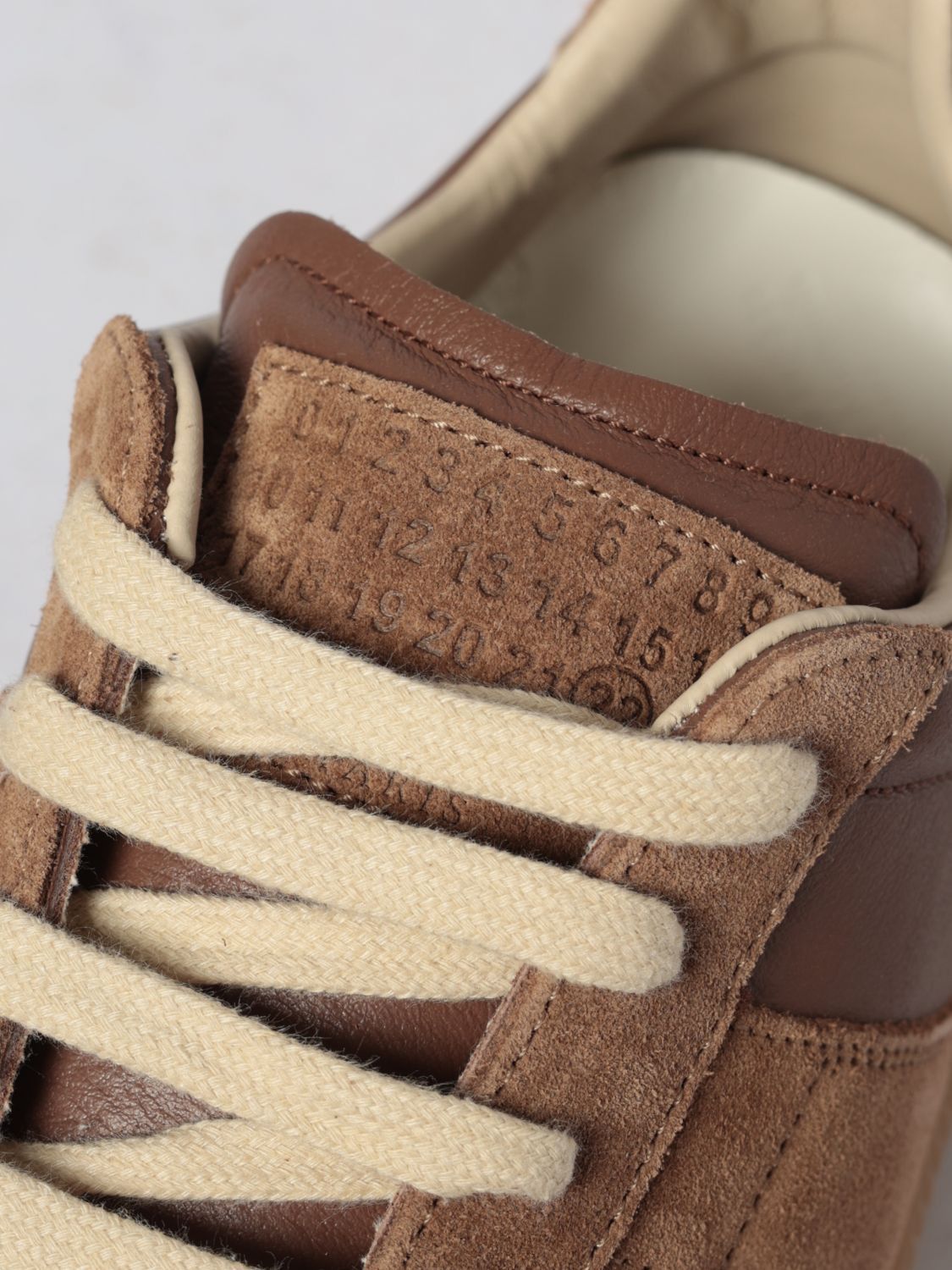 Maison Margiela Maison Margiela Sneakers Men Brown Size US 6 / EU 39 - 4 Thumbnail