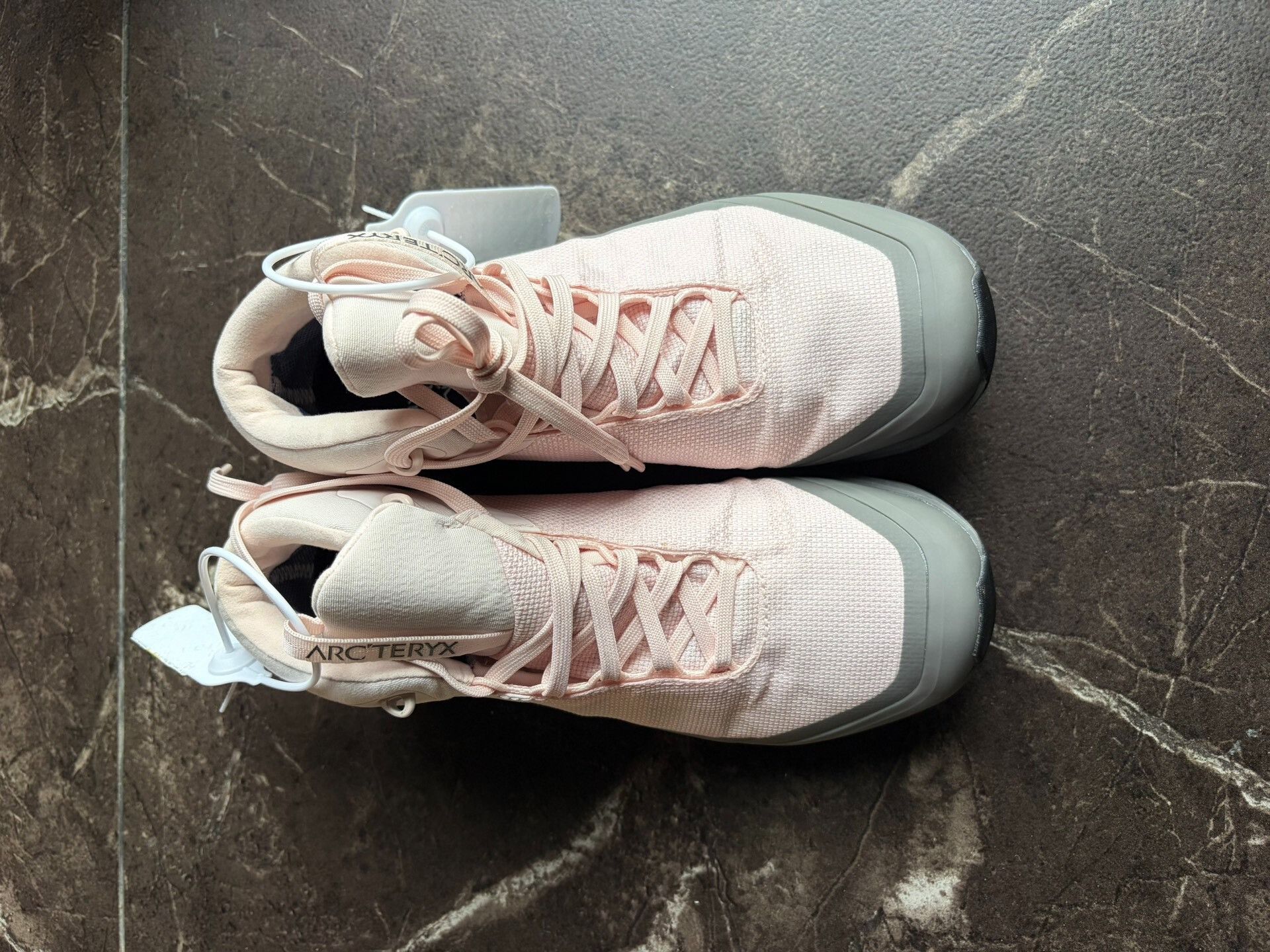 Arc'teryx Arcteryx Aerios FL 2 GTX Women's Hiking Shoes Size US 5.5 / IT 35.5 - 2 Thumbnail