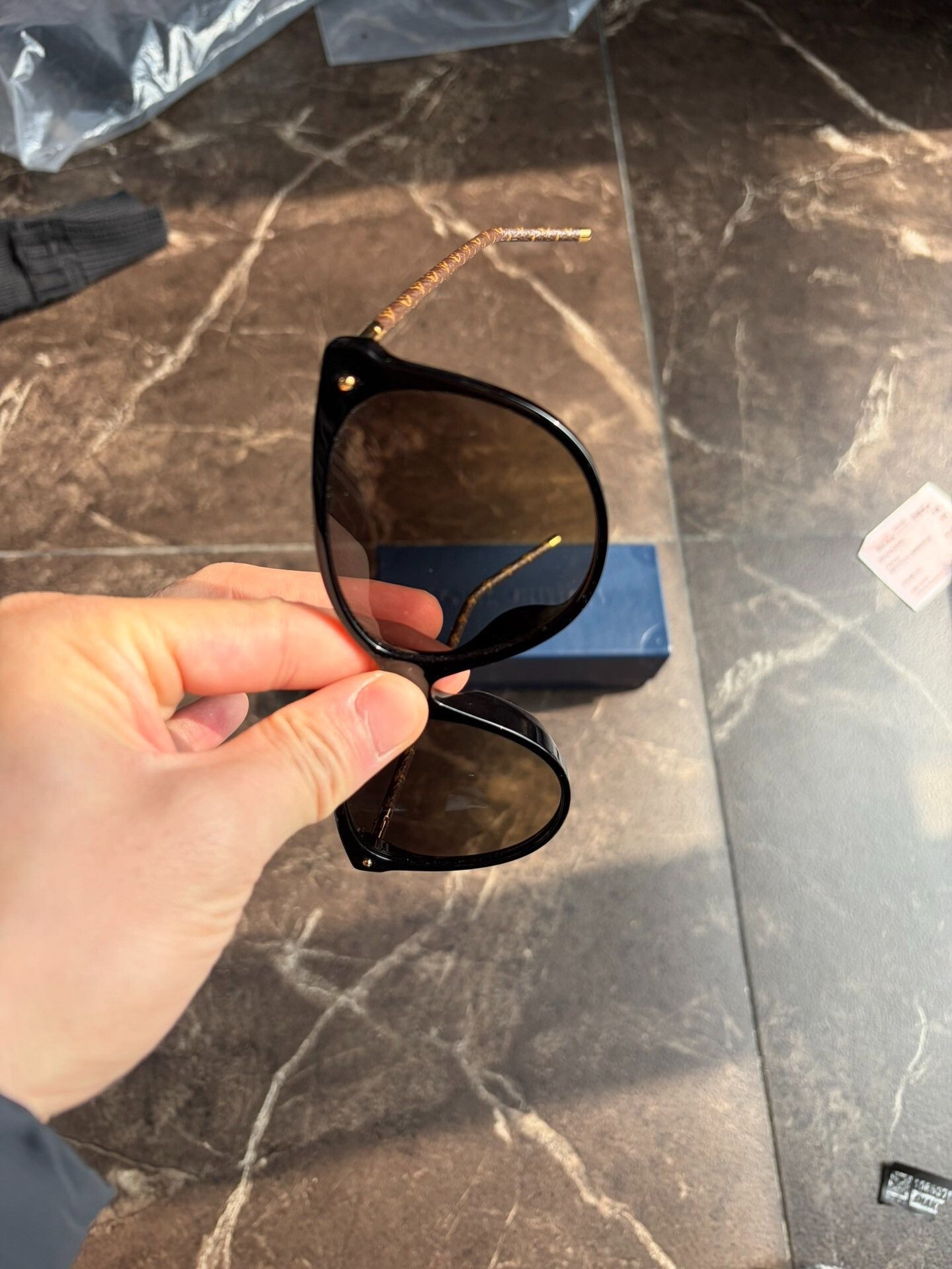 Louis Vuitton Louis Vuitton Monogram Thin Temple Sunglasses Size ONE SIZE - 2 Thumbnail