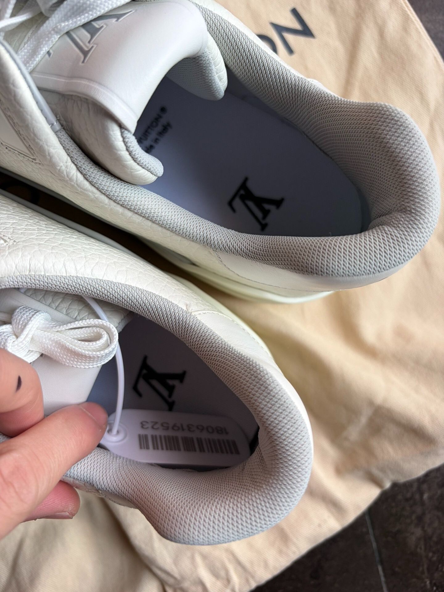 Louis Vuitton Louis Vuitton Trainer Low-Top Sneakers Size US 11 / EU 44 - 7 Thumbnail
