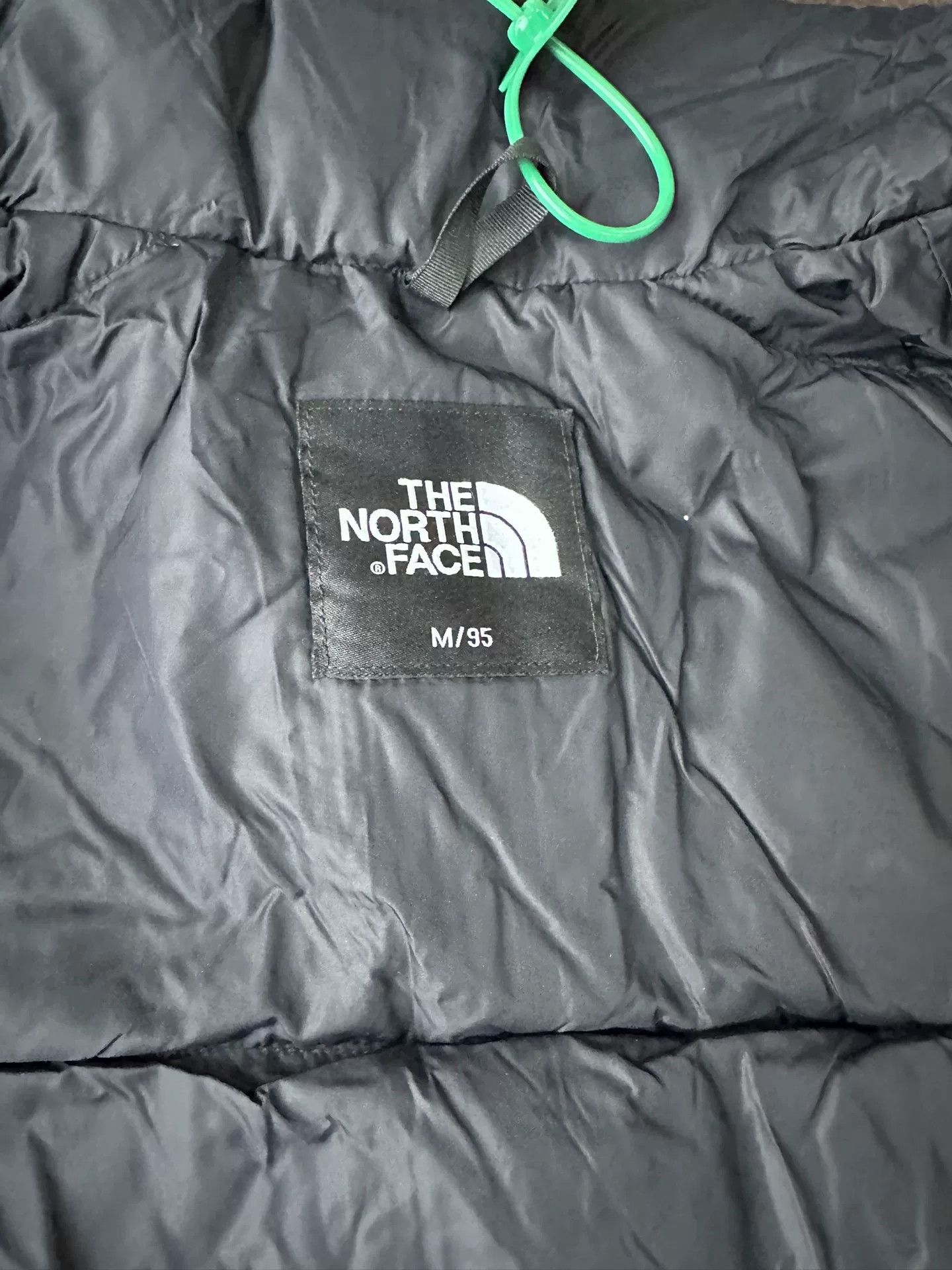 The North Face The North Face 1996 Eco Nuptse Jacket Size US M / EU 48-50 / 2 - 2 Thumbnail