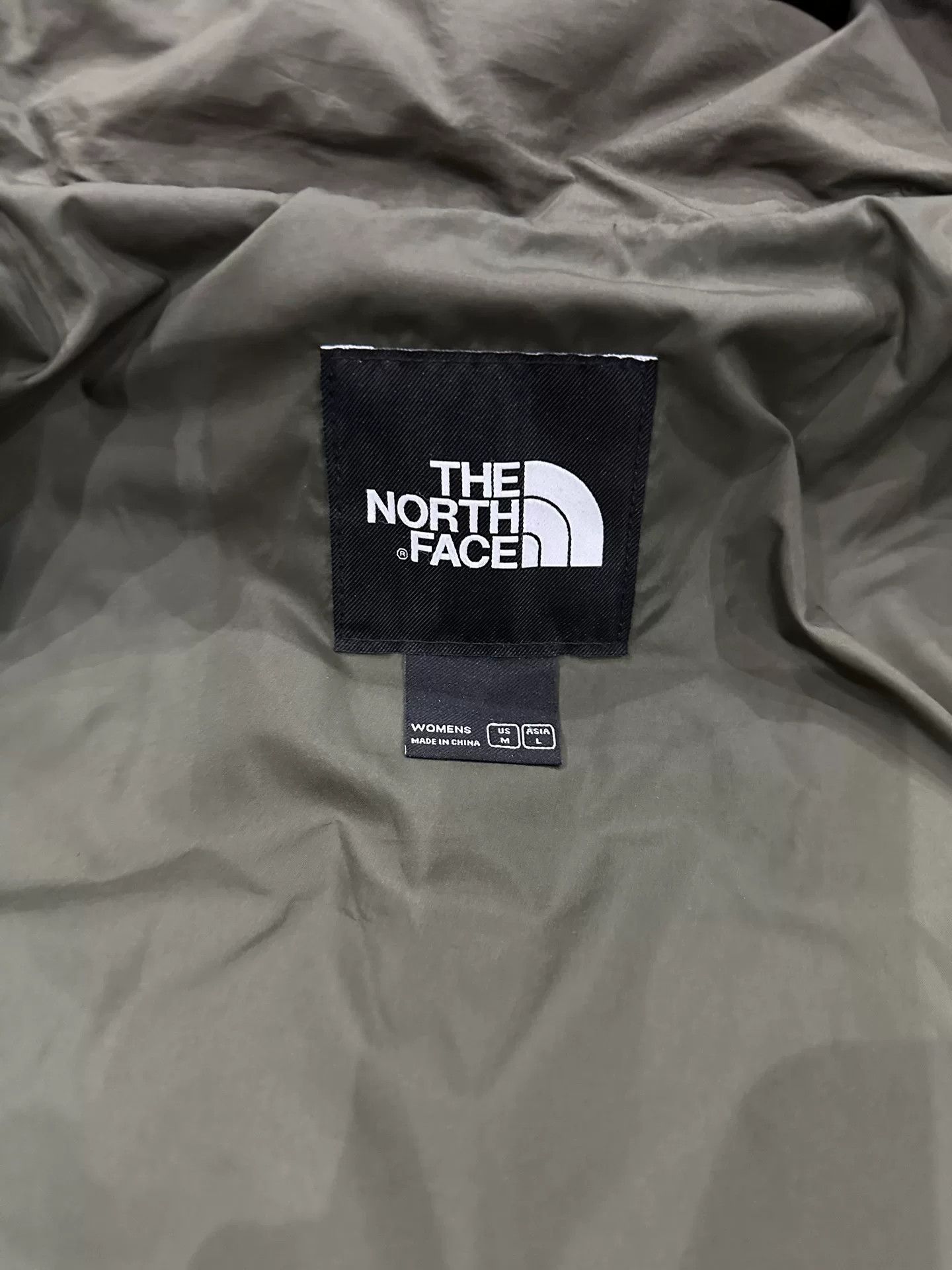 The North Face The North Face Women's Winter Down Jacket Size L / US 10 / IT 46 - 6 Thumbnail