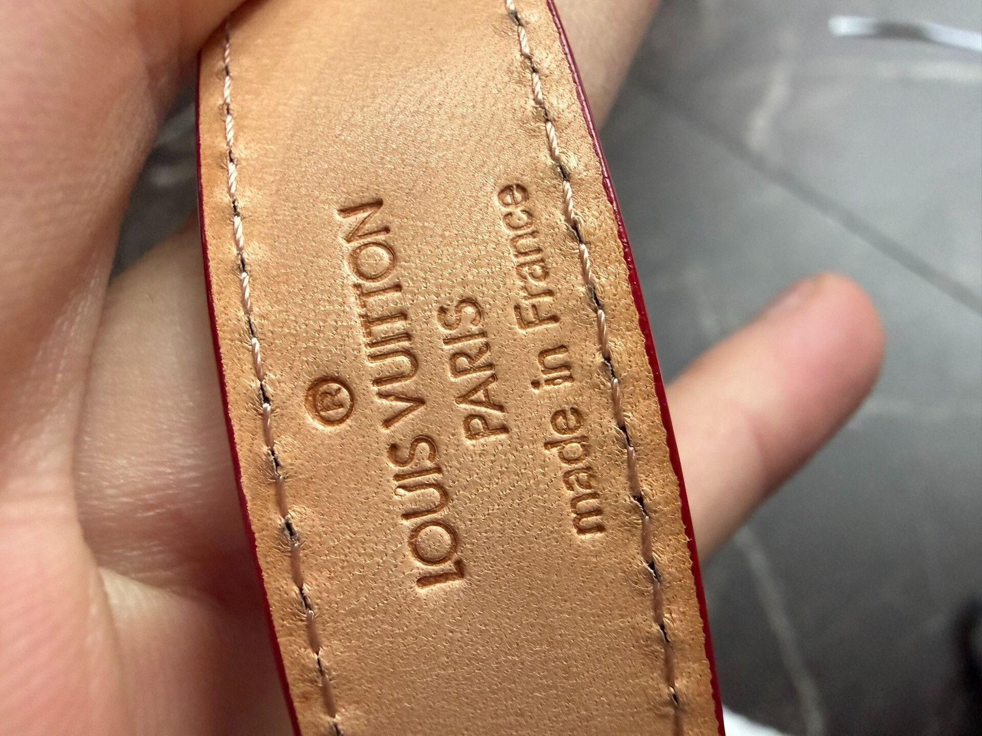 Louis Vuitton LV Red Patent Leather Women's Belt Size ONE SIZE - 6 Thumbnail