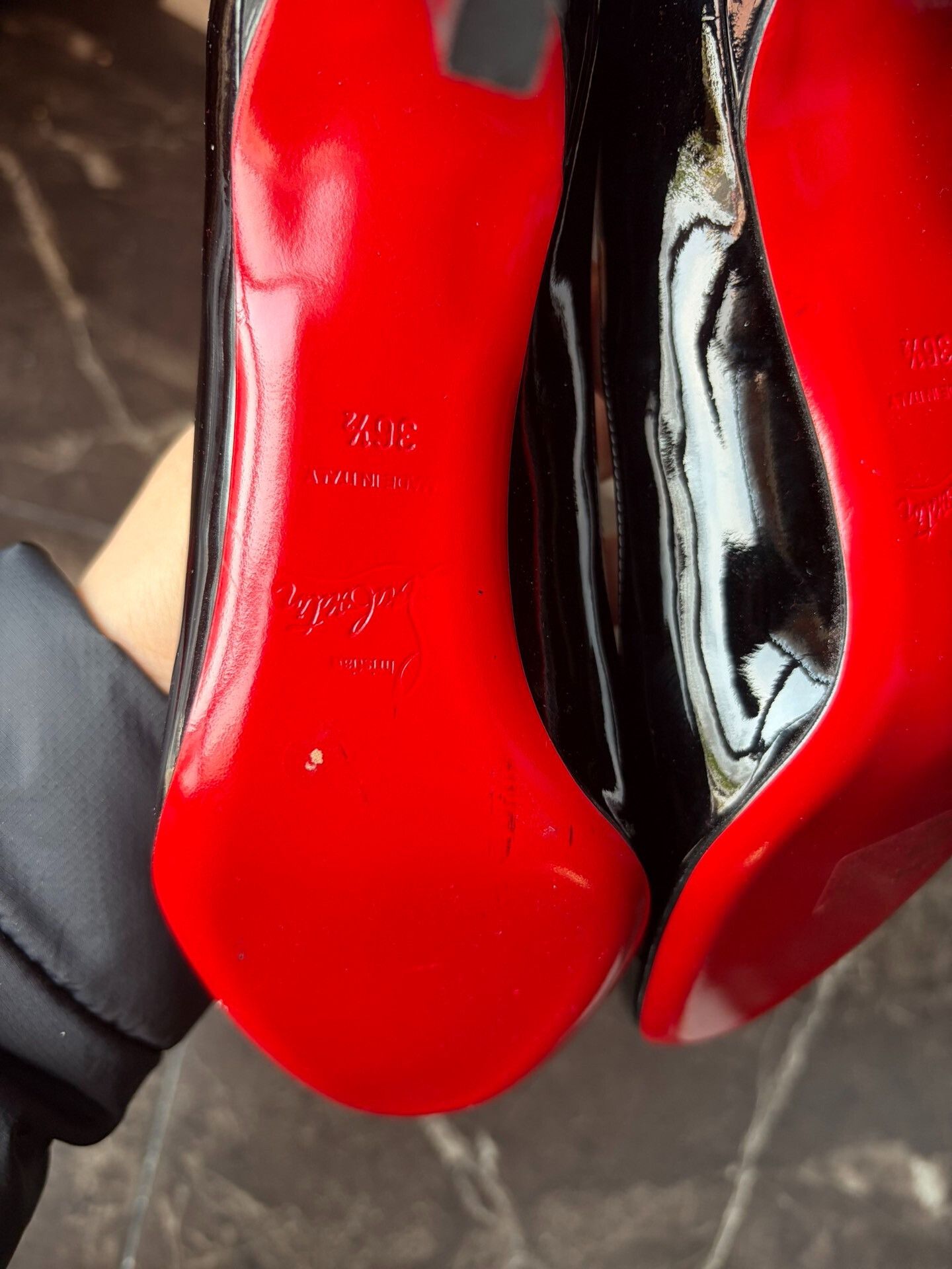 Christian Louboutin Christian Louboutin Classic Red Sole Shoes Size US 5.5 / IT 35.5 - 7 Thumbnail