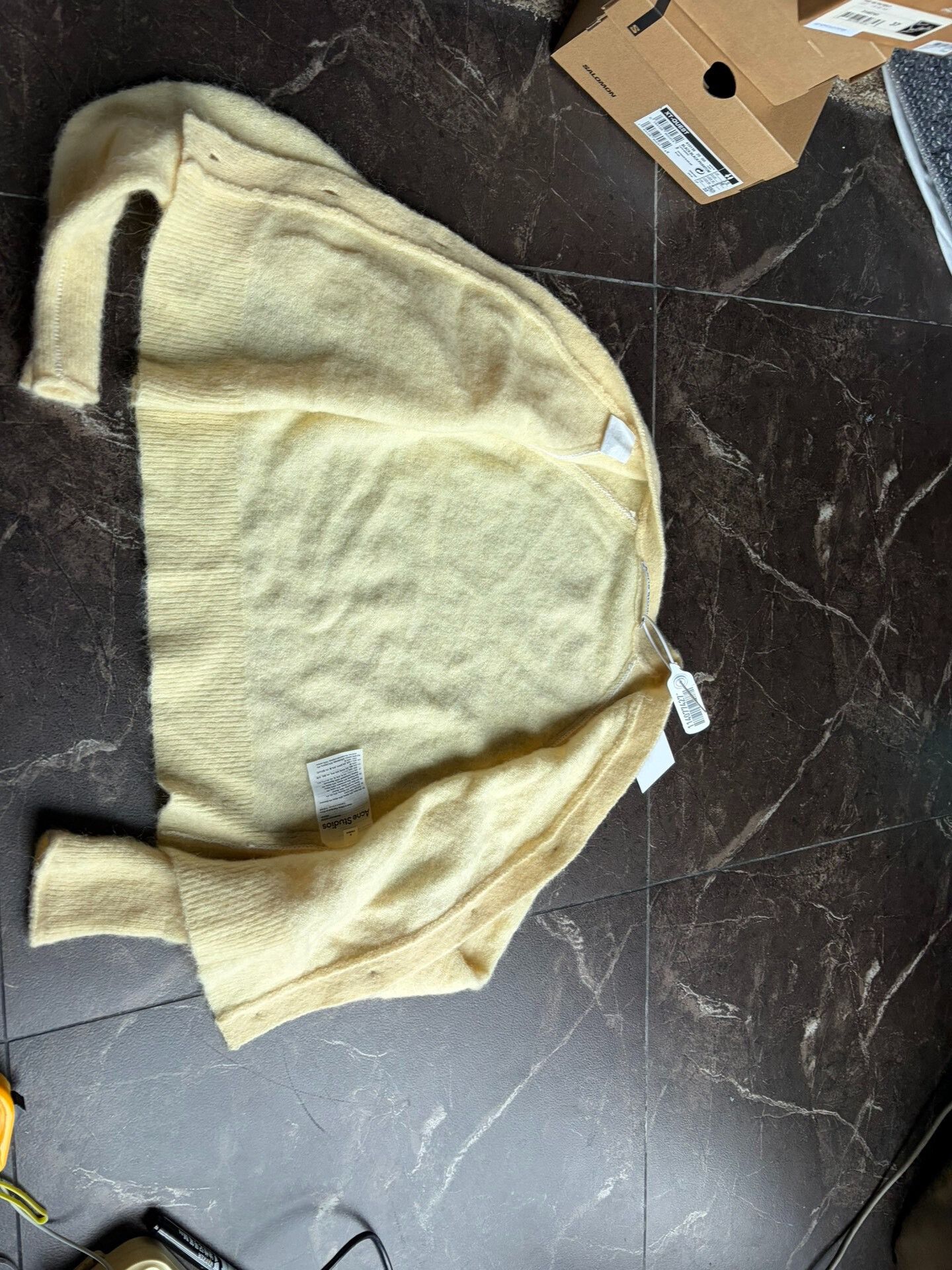 Acne Studios Acne Studios Yellow Cropped Sweater Size S / US 4 / IT 40 - 3 Thumbnail