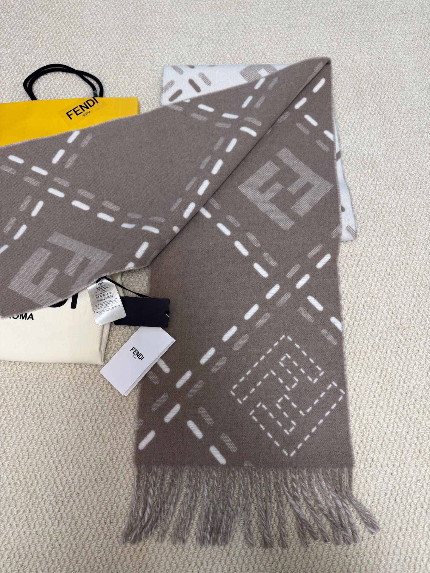 Fendi Fendi Selleria Macro Check Wool Fringe Scarf Size ONE SIZE - 4 Thumbnail