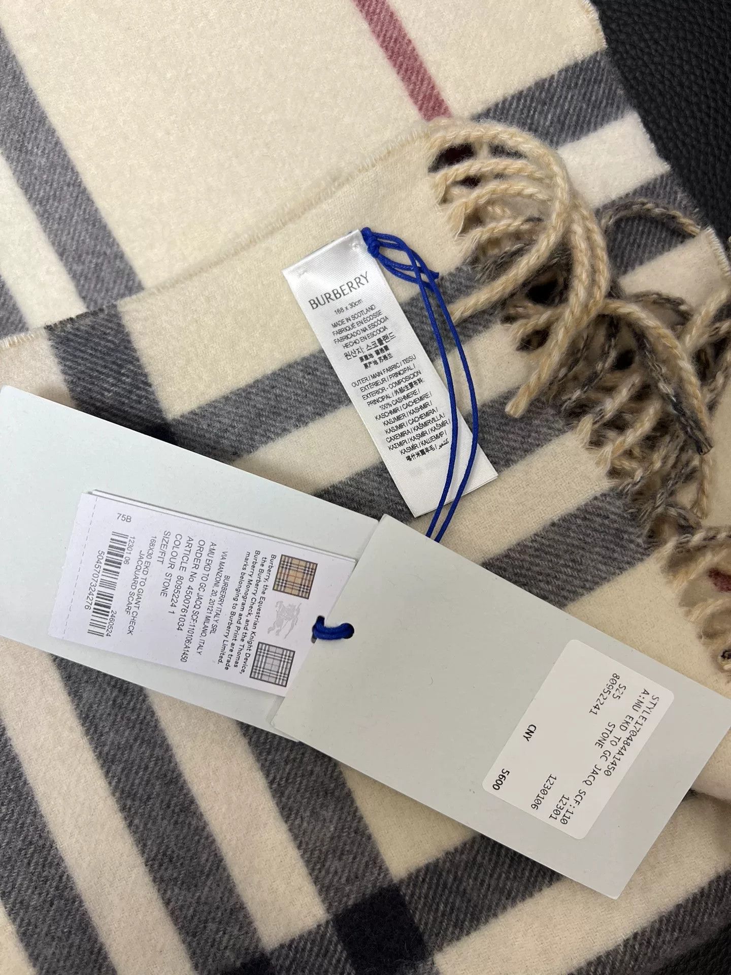 Burberry Burberry Cashmere Fringe Scarf Size ONE SIZE - 5 Thumbnail