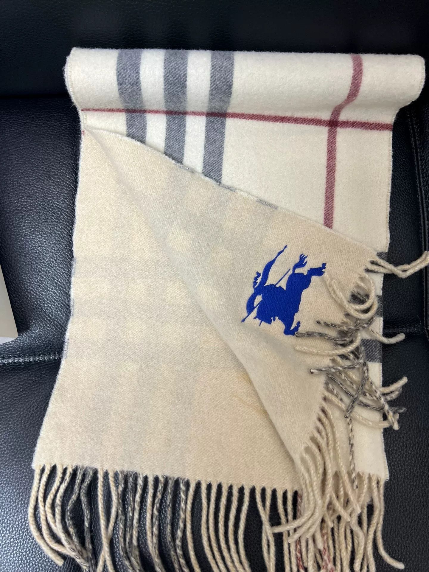Burberry Burberry Cashmere Fringe Scarf Size ONE SIZE - 4 Thumbnail