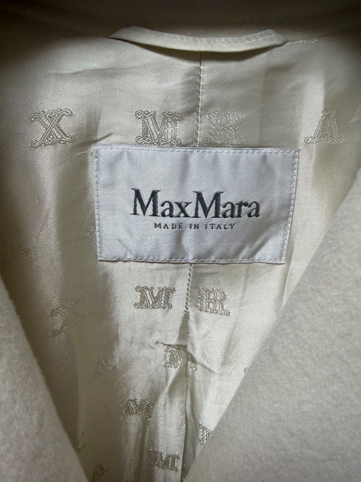Max Mara MaxMara 101801 Short Cashmere Wool Coat Size S / US 4 / IT 40 - 5 Thumbnail