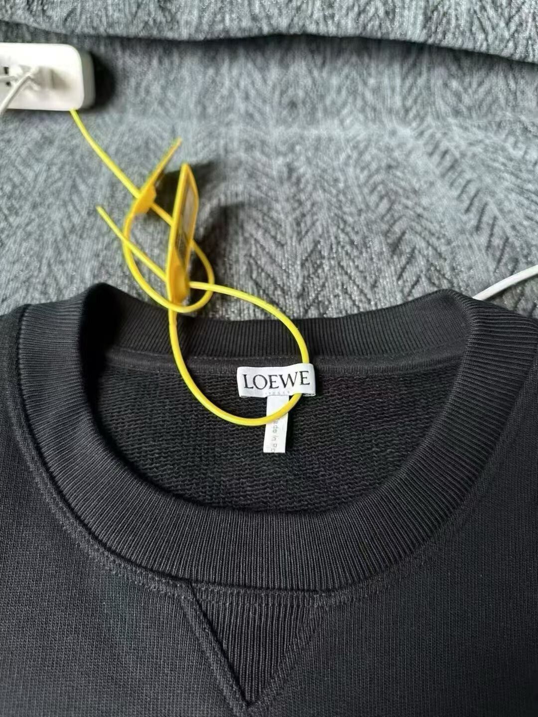Loewe Loewe Black Embroidered Logo Sweatshirt Size US M / EU 48-50 / 2 - 4 Thumbnail