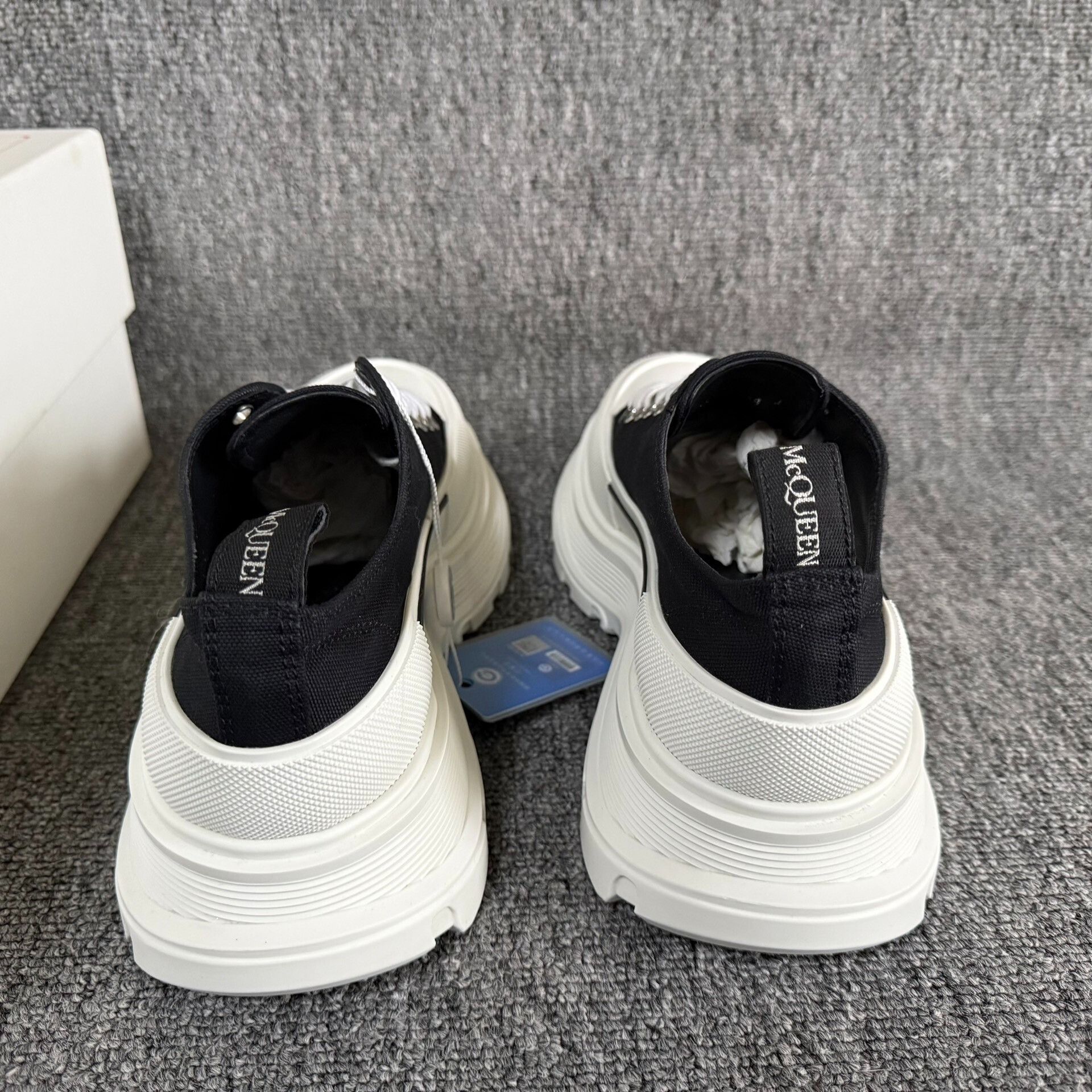 Alexander McQueen Alexander McQueen Platform Canvas Shoes Size US 7 / IT 37 - 4 Thumbnail
