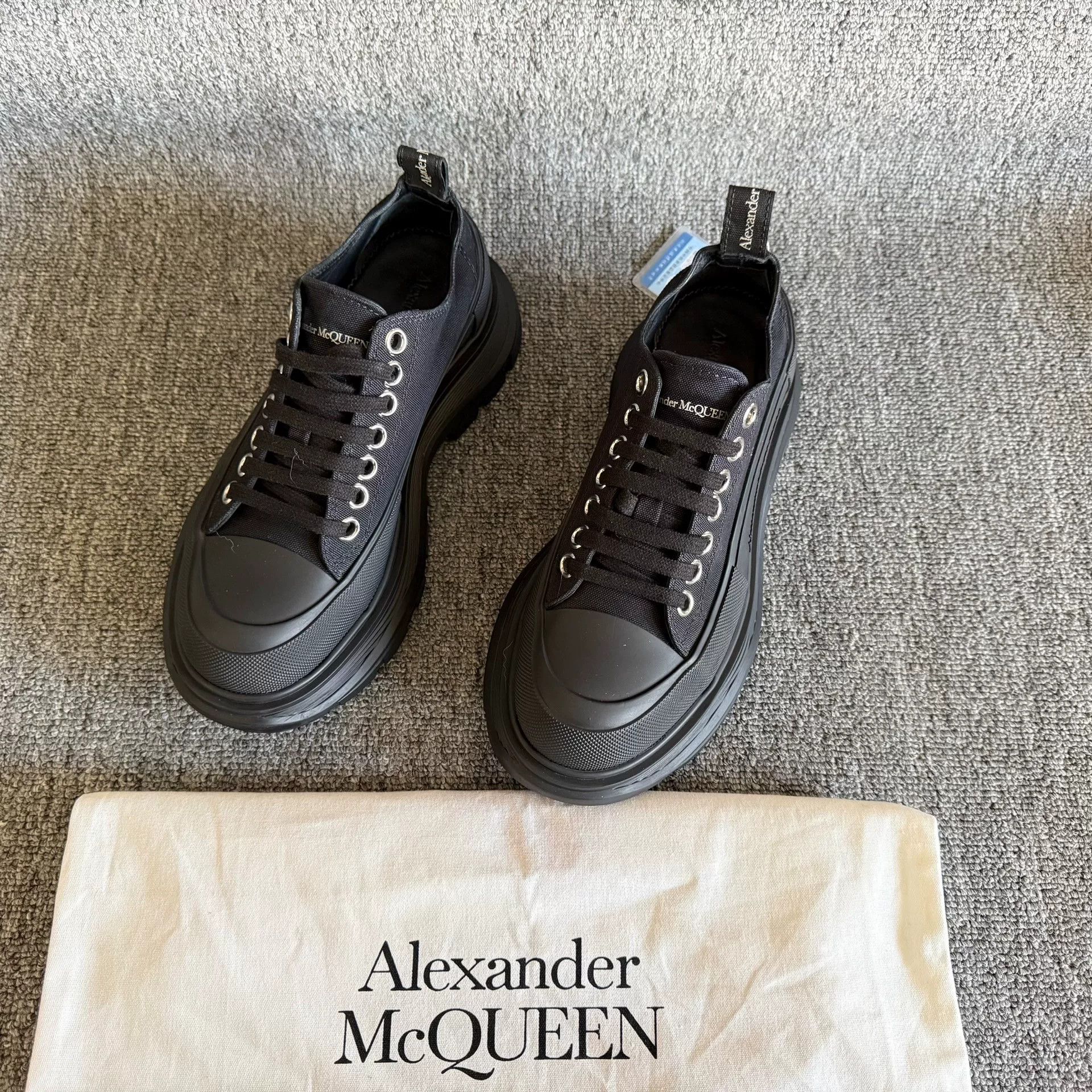 Alexander McQueen Alexander McQueen Platform Black Canvas Shoes Size US 6 / IT 36 - 2 Thumbnail