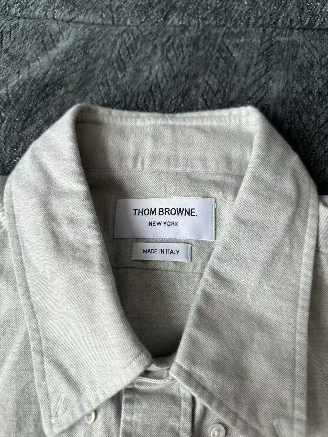 Thom Browne Thom Browne Gray Sleeve Tab Shirt Size US XXL / EU 58 / 5 - 3 Thumbnail