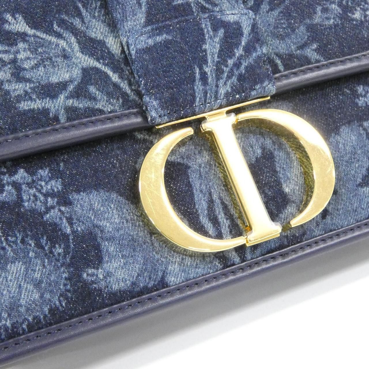 Dior Dior Christian Dior 30 Montaigne Denim Shoulder Bag Textile Shoulder Bag M9203UJDE DUTY FREE for USA Size ONE SIZE - 4 Thumbnail