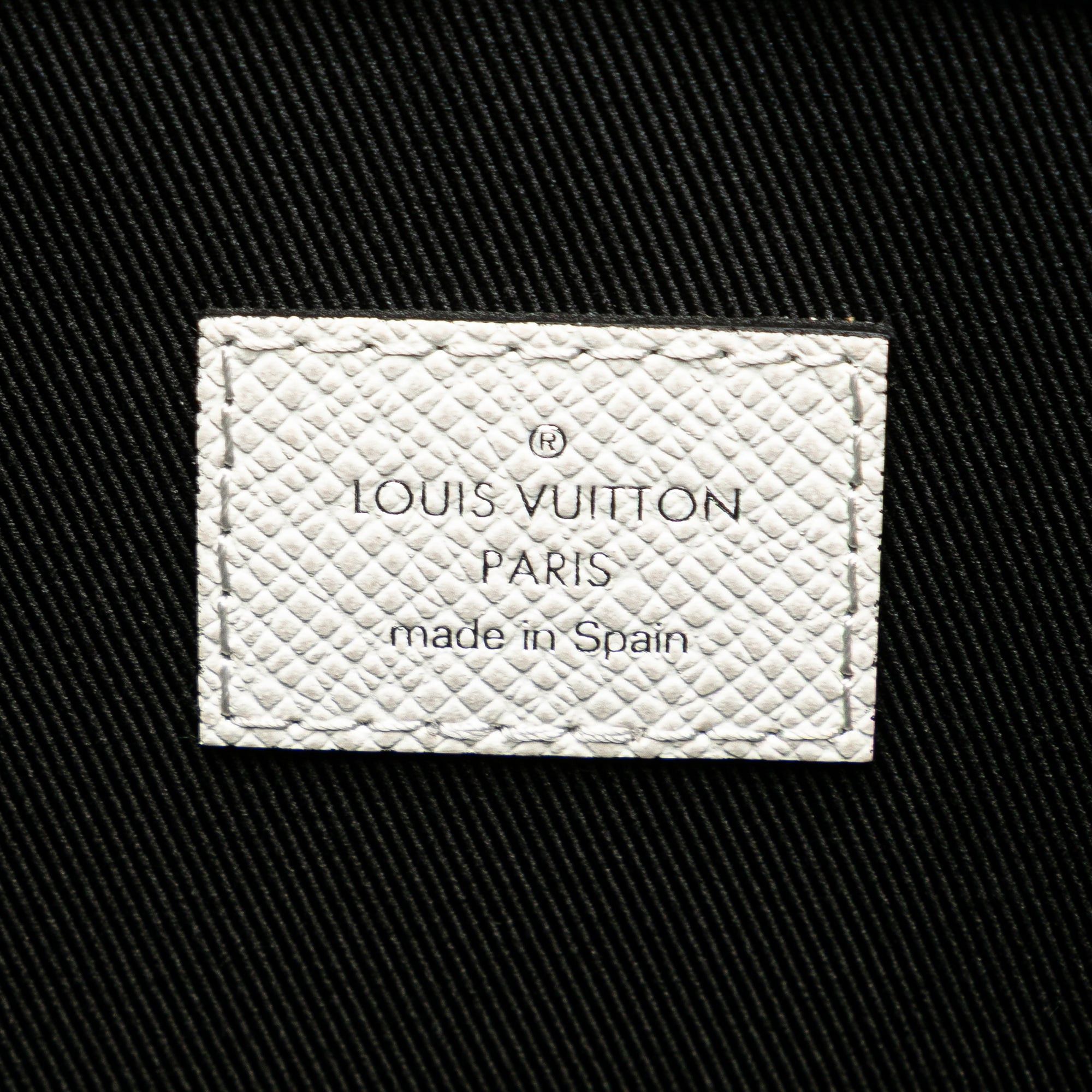 Louis Vuitton Monogram Taigarama Weekend Tote Size ONE SIZE - 5 Thumbnail