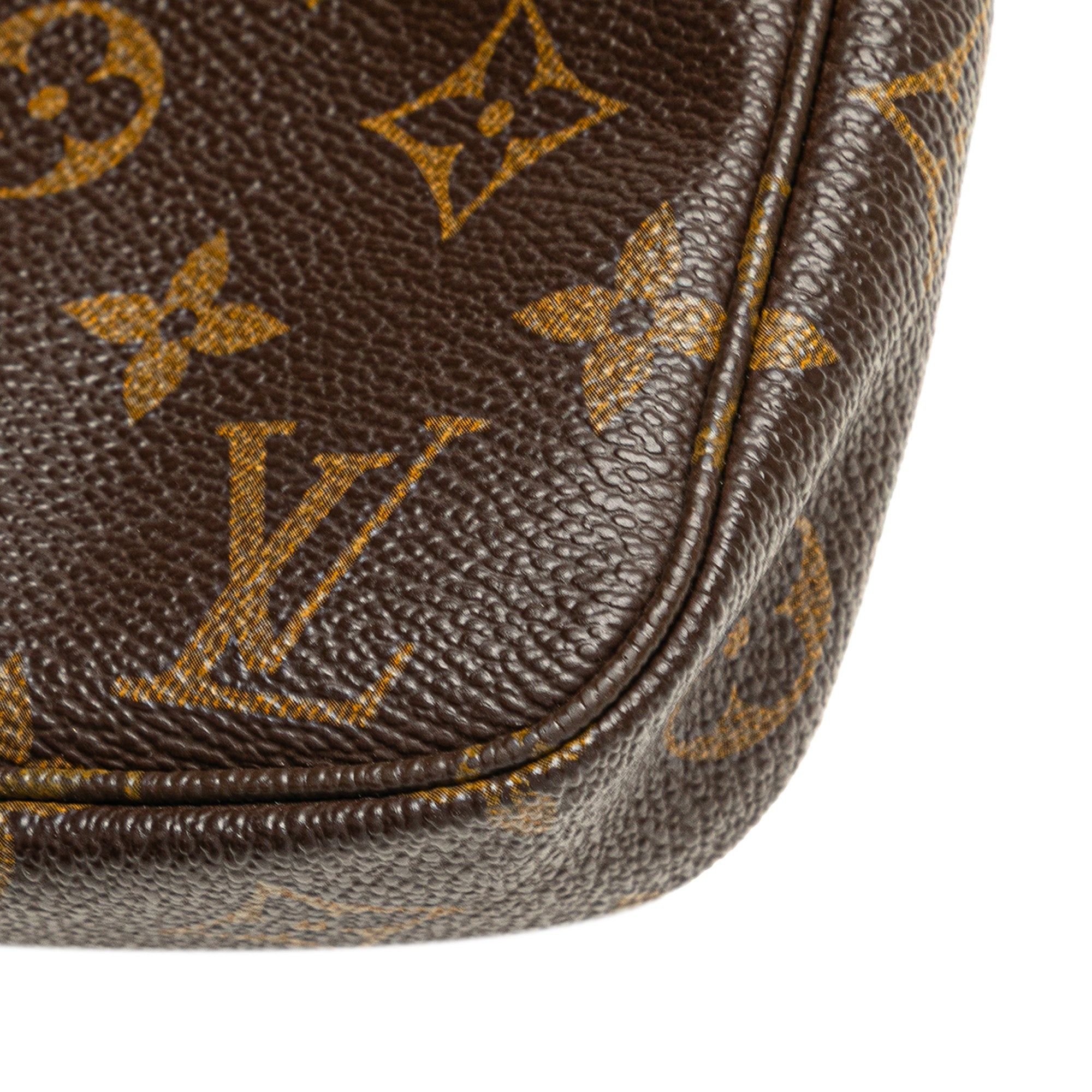 Louis Vuitton Monogram Pochette Accessoires Size ONE SIZE - 8 Thumbnail
