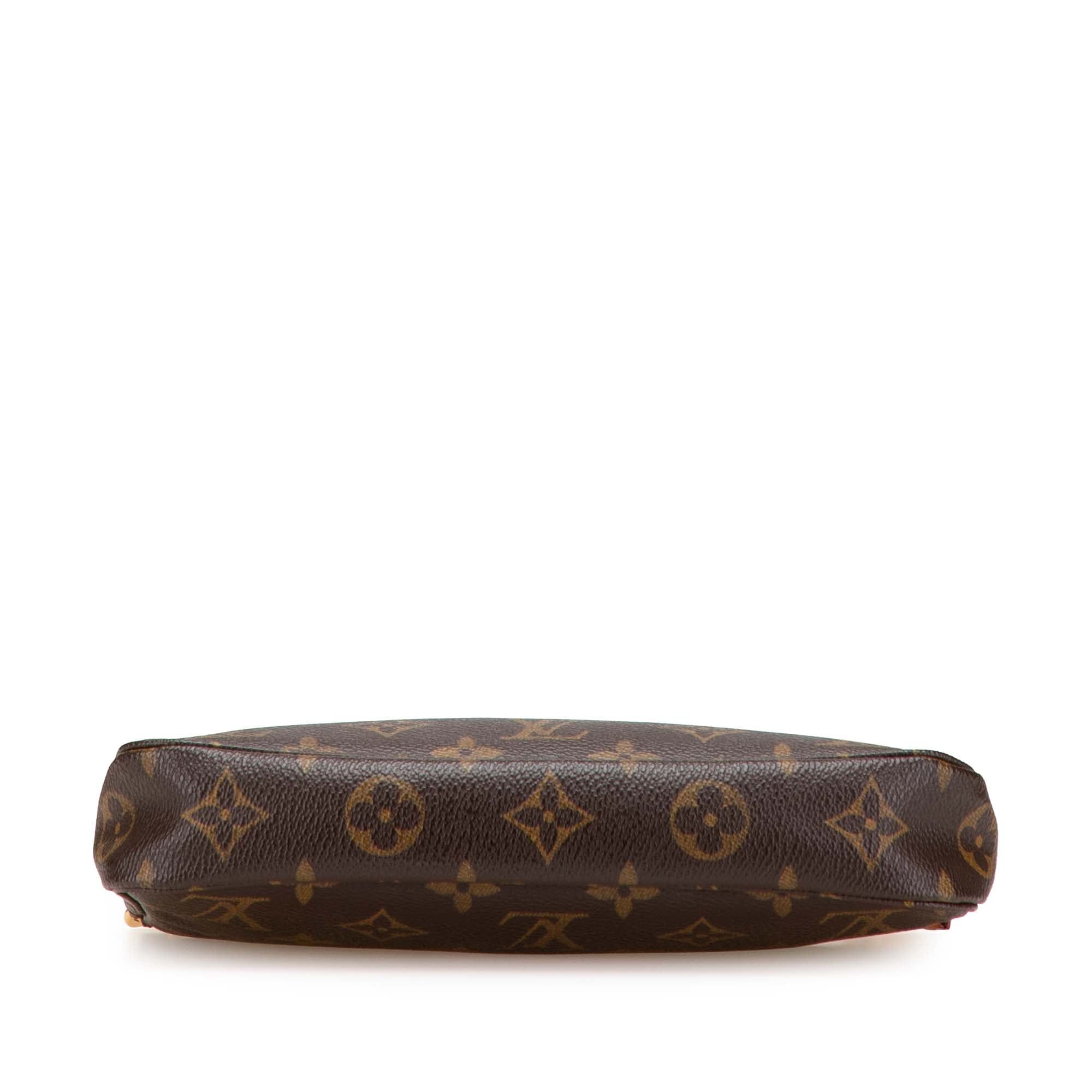 Louis Vuitton Monogram Pochette Accessoires Size ONE SIZE - 3 Thumbnail