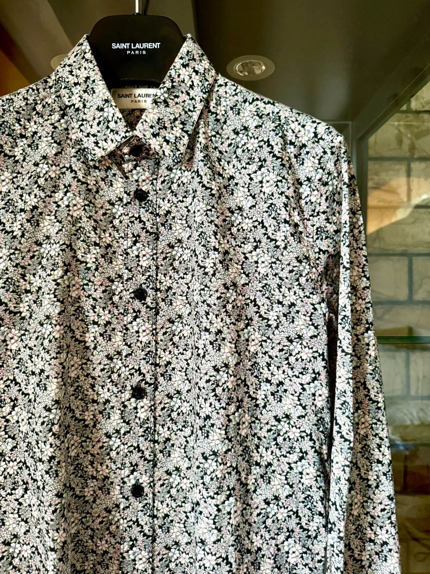 Saint Laurent Paris Saint Laurent 16SS Floral Shirt Size US S / EU 44-46 / 1 - 2 Thumbnail