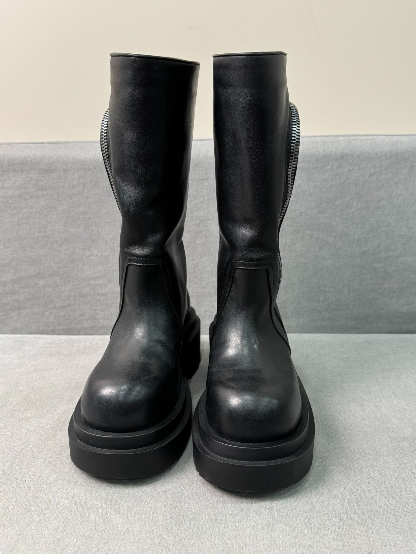 Rick Owens Rick Owens Cowhide Zip Pocket Short Boots Size US 6 / IT 36 - 3 Thumbnail
