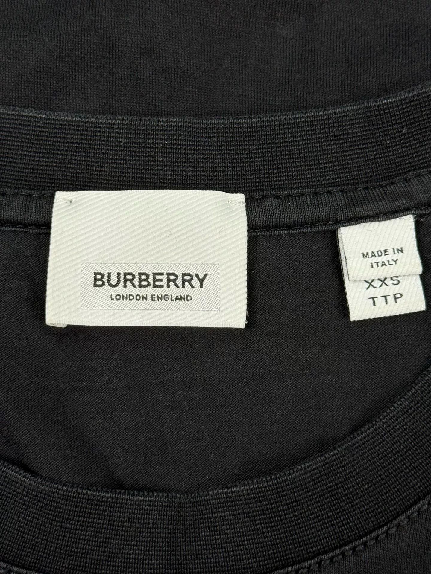Burberry Burberry Deer Black Short-Sleeve Tee XXS Size XXS / US 00 / IT 34 - 6 Thumbnail